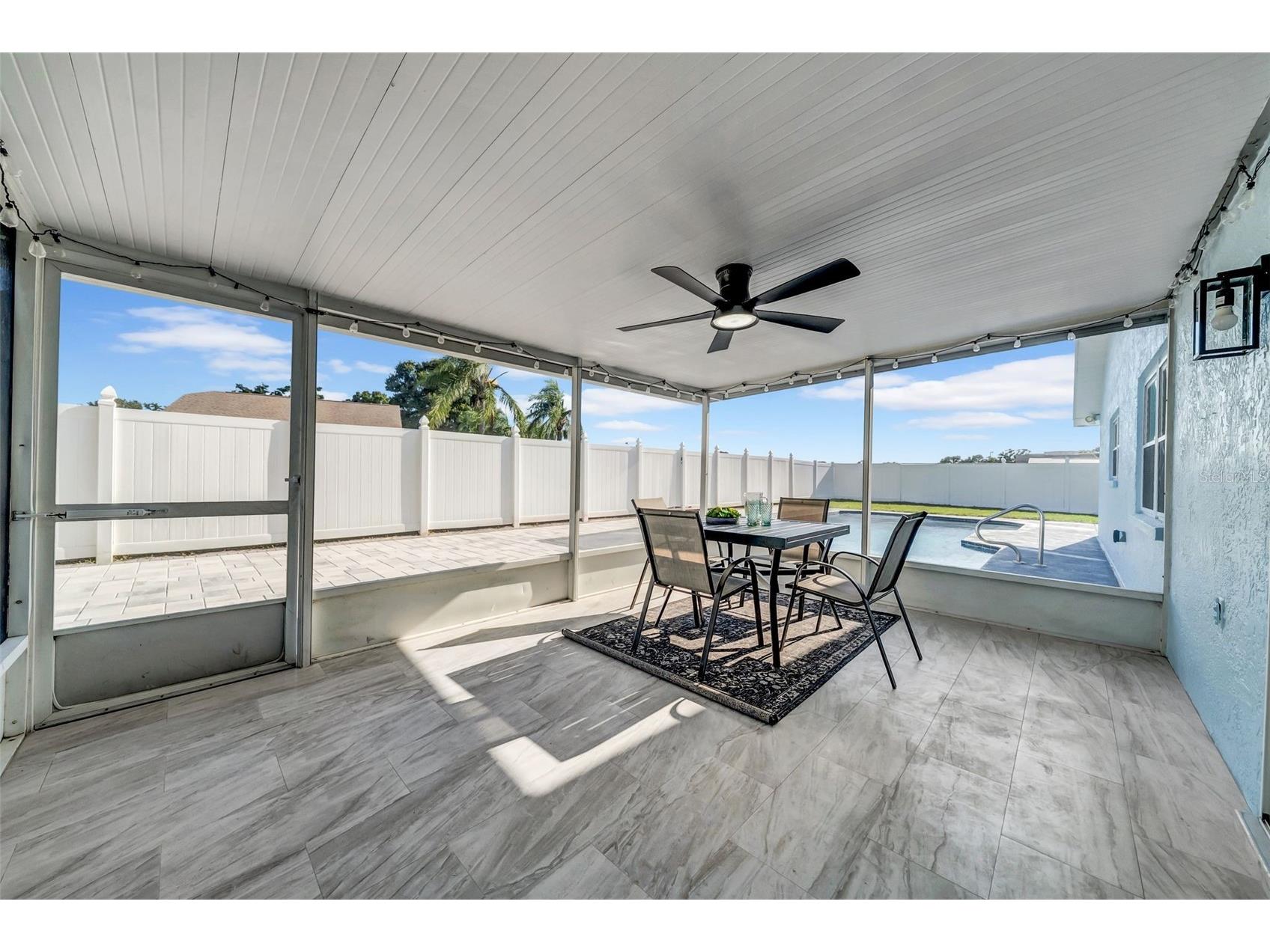 2020 58th Avenue S Saint Petersburg FL 33712 TB8514037 image31