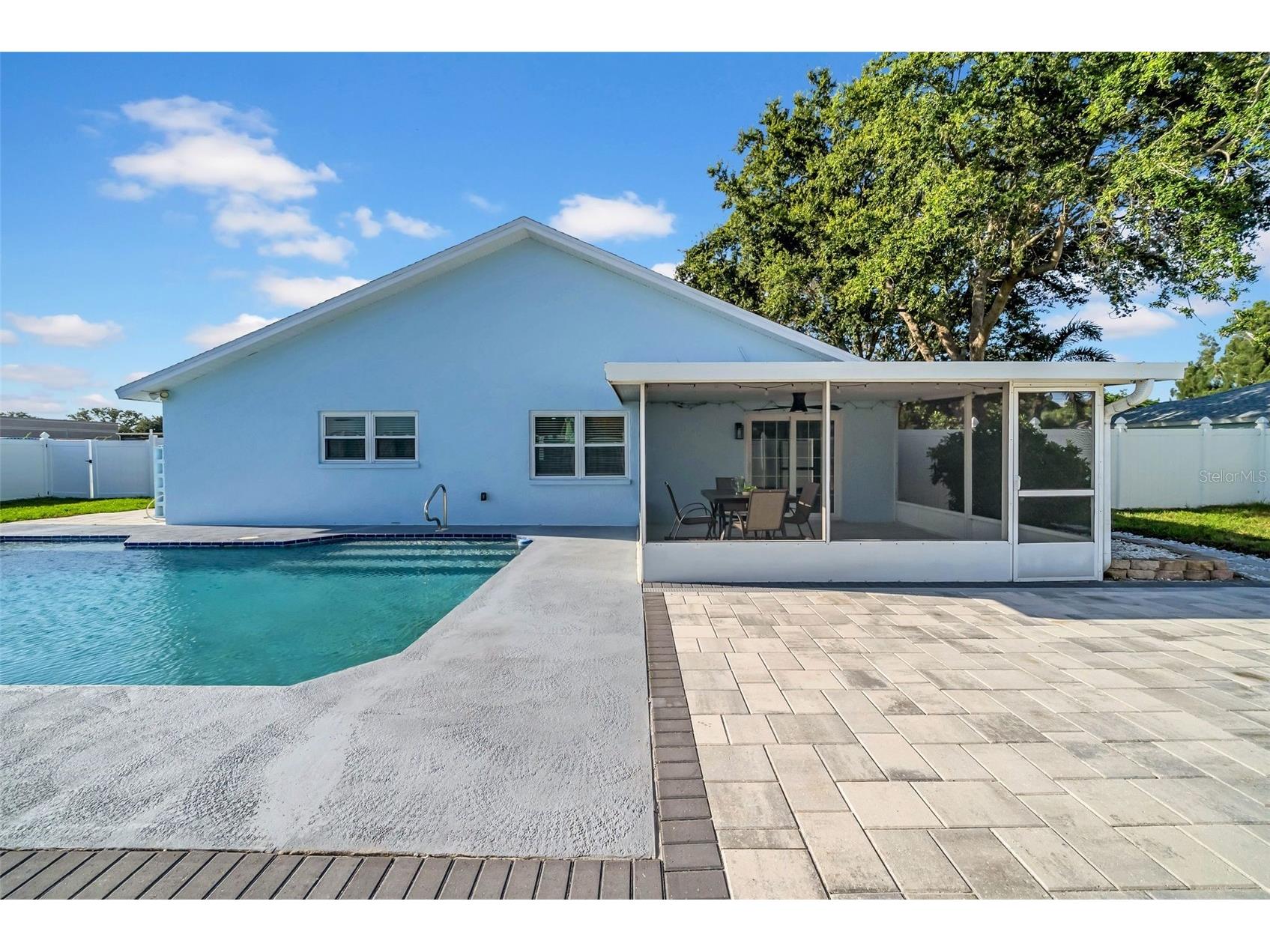 2020 58th Avenue S Saint Petersburg FL 33712 TB8514037 image37