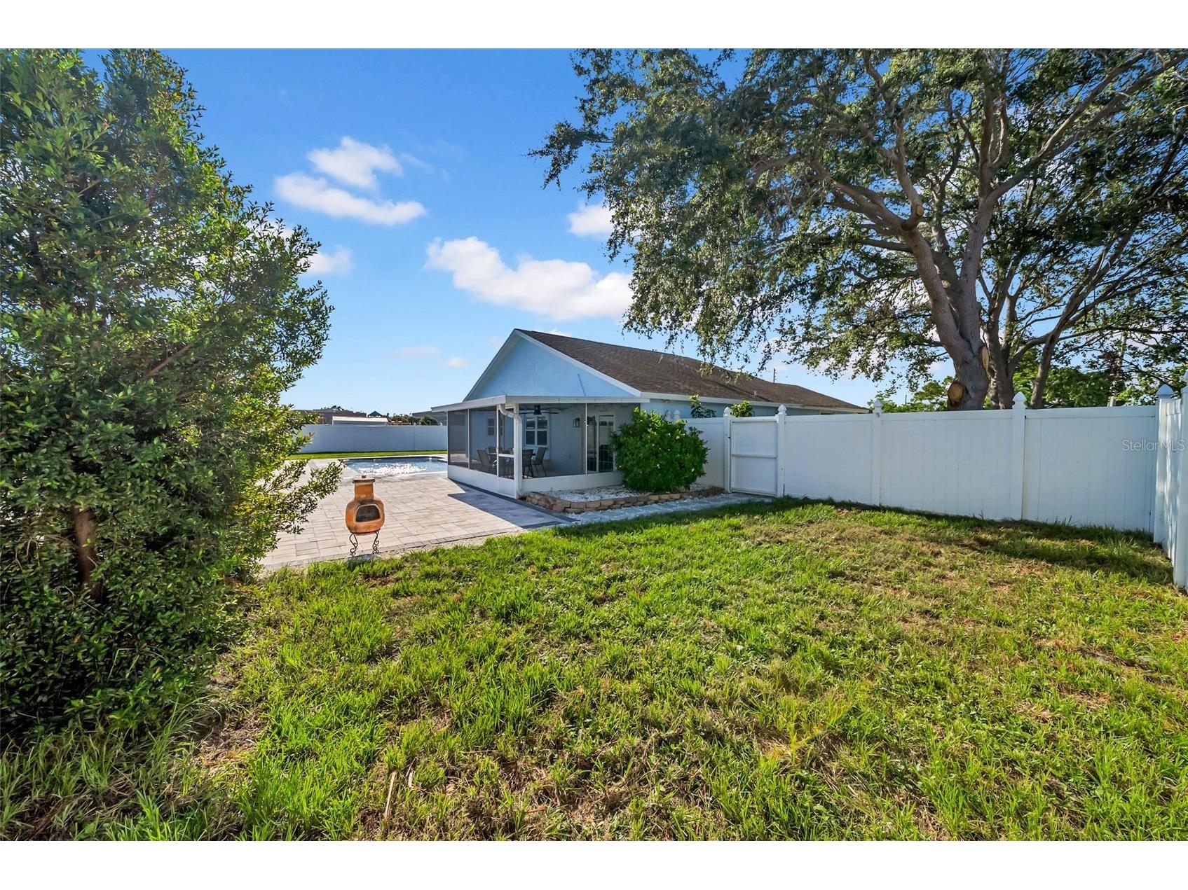 2020 58th Avenue S Saint Petersburg FL 33712 TB8514037 image41