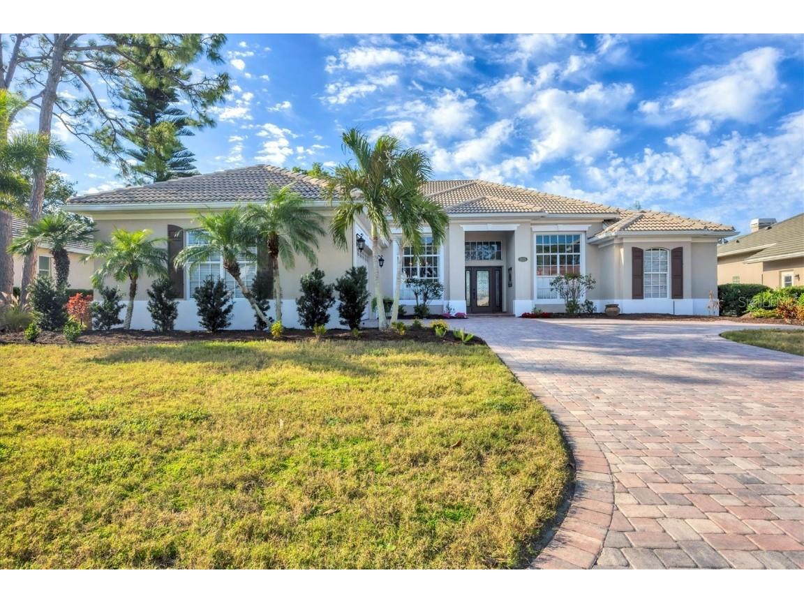 2020 Calusa Lakes Boulevard Nokomis FL 34275 A4666326 image2