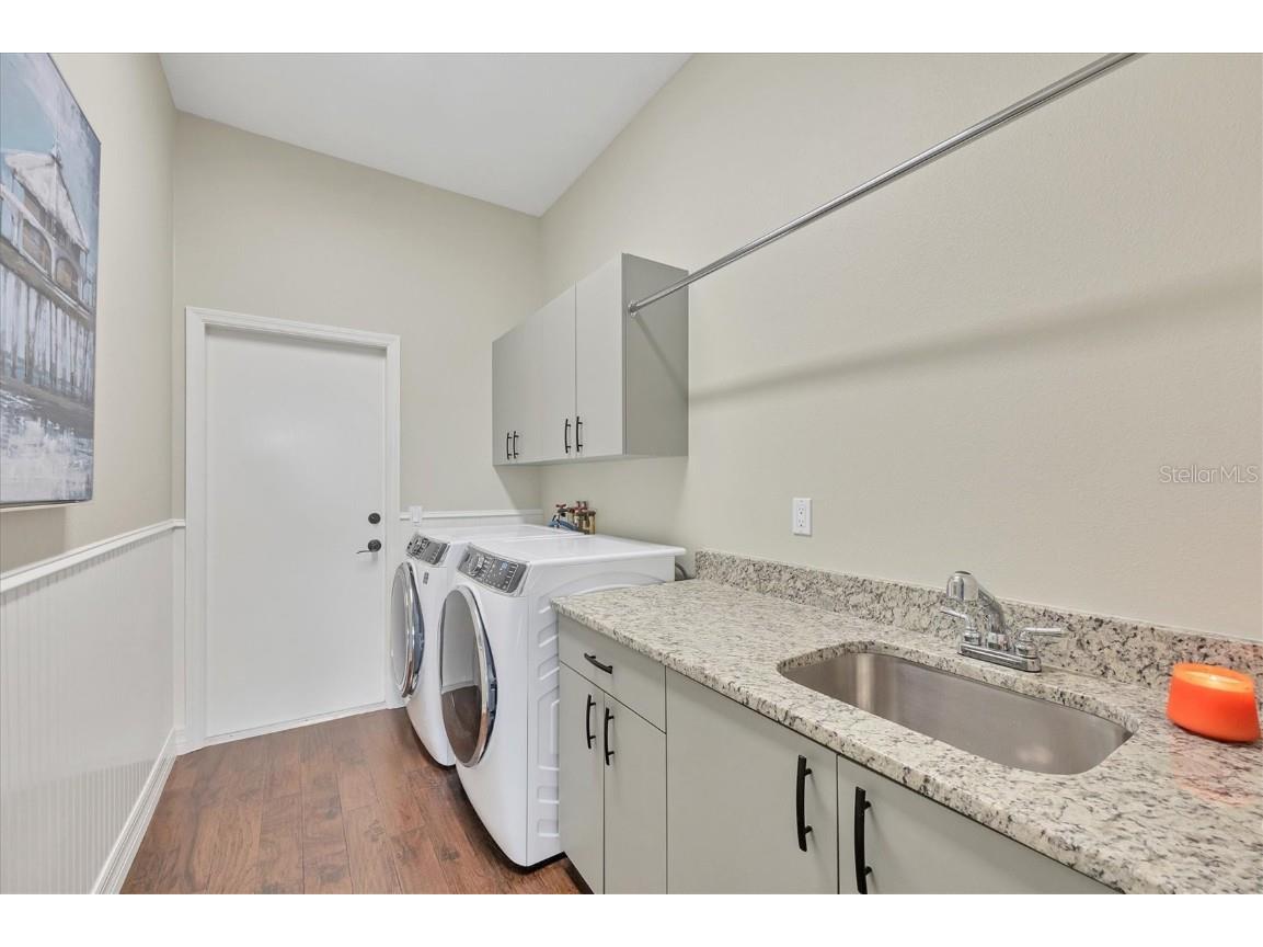 2020 Calusa Lakes Boulevard Nokomis FL 34275 A4666326 image27