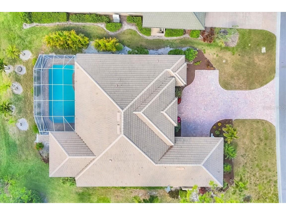 2020 Calusa Lakes Boulevard Nokomis FL 34275 A4666326 image34