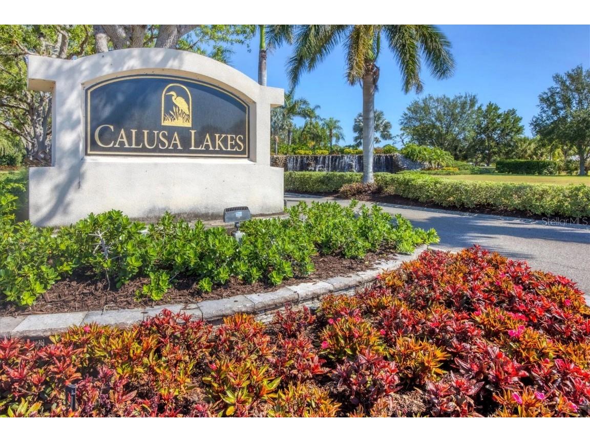 2020 Calusa Lakes Boulevard Nokomis FL 34275 A4666326 image4