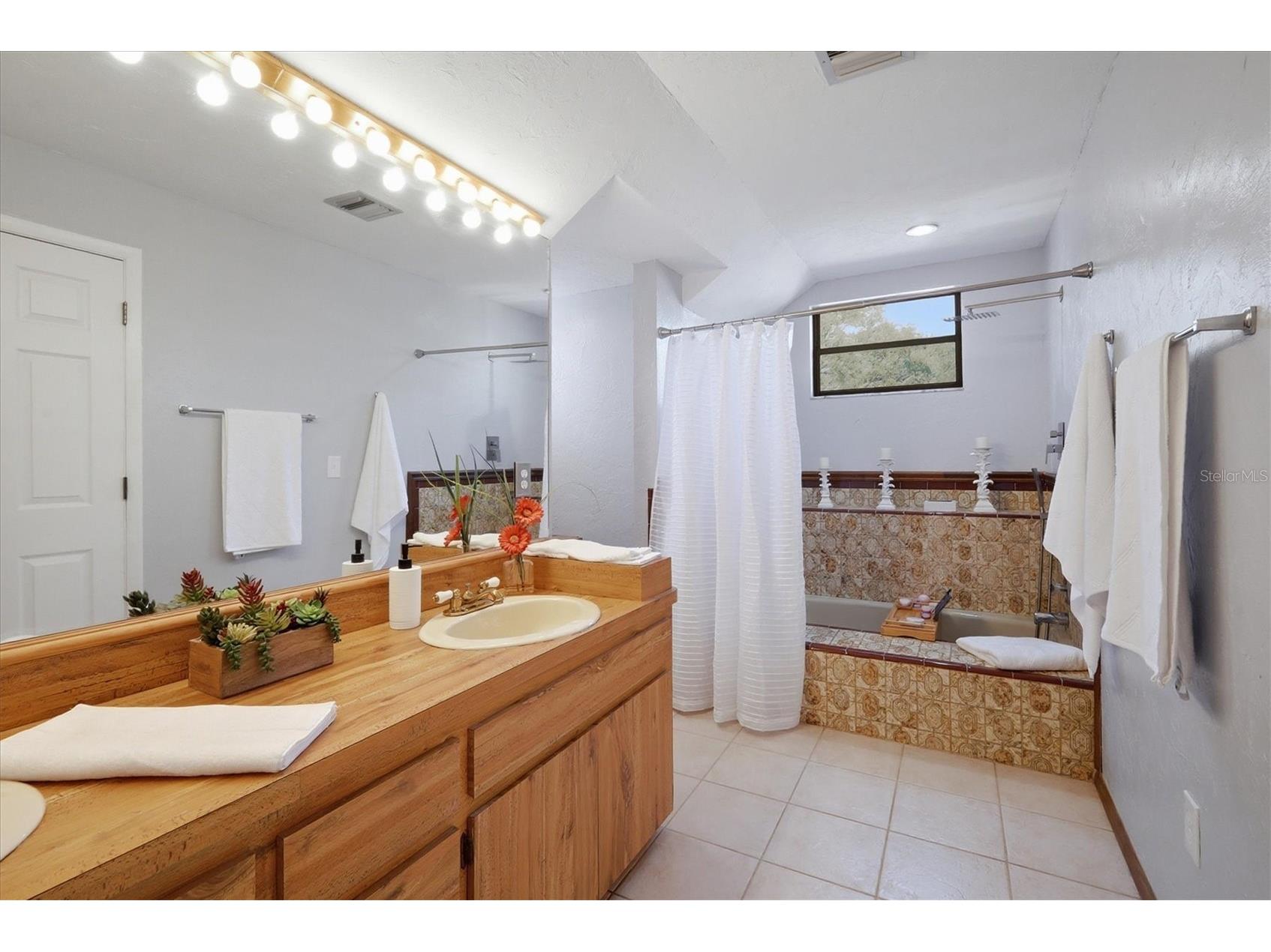 2020 E Dolphin Drive Englewood FL 34223 D6145949 image26