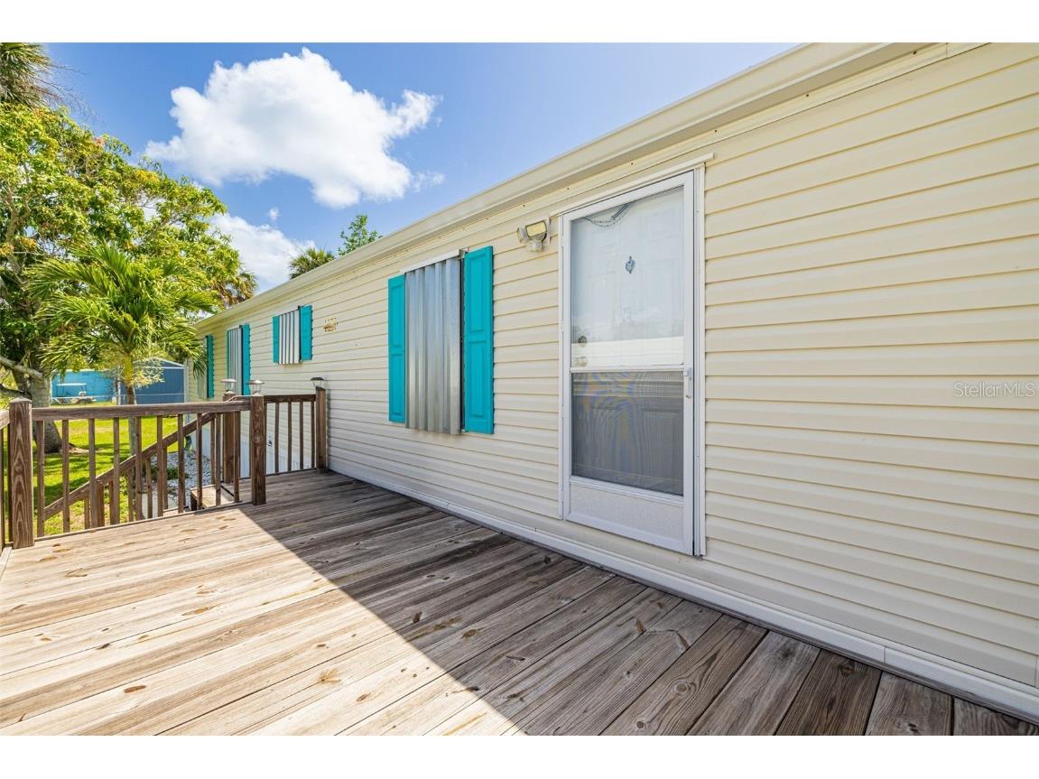 2020 Education Avenue Punta Gorda FL 33950 C7510737 image1