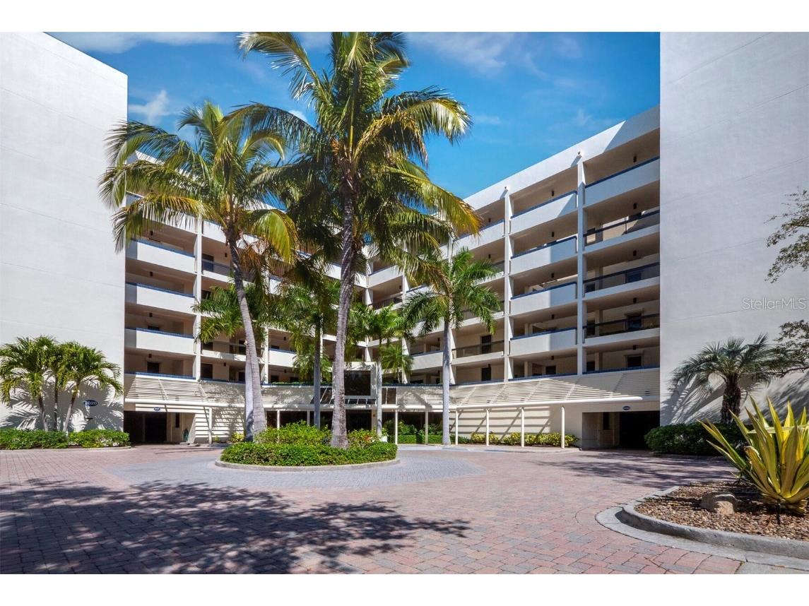 2020 Harbourside Drive #411 Longboat Key FL 34228 - SARASOTA BAY A4560185 image1