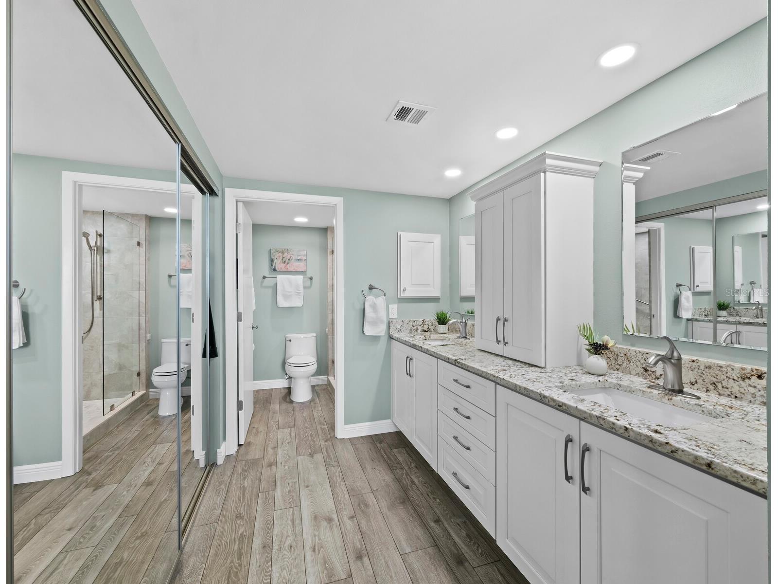 2020 Harbourside Drive #417 Longboat Key FL 34228 - SARASOTA BAY A4686674 image16