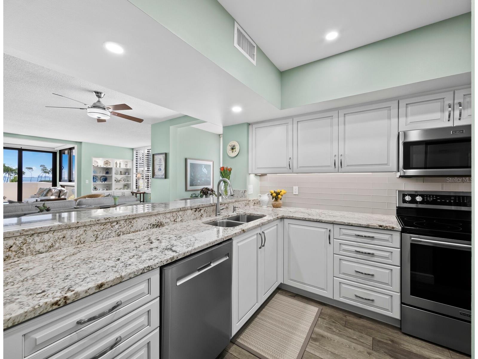 2020 Harbourside Drive #417 Longboat Key FL 34228 - SARASOTA BAY A4686674 image23