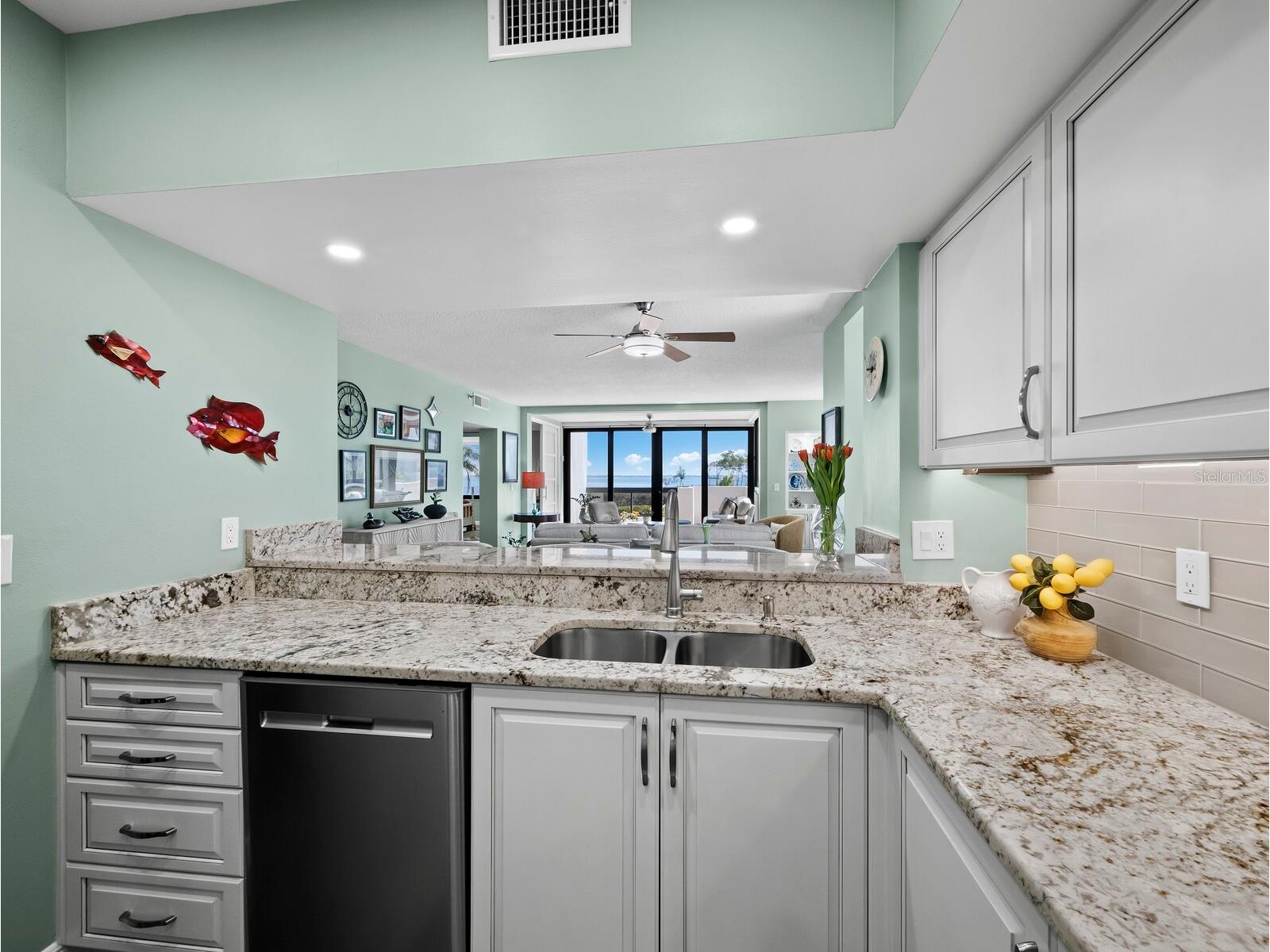 2020 Harbourside Drive #417 Longboat Key FL 34228 - SARASOTA BAY A4686674 image24