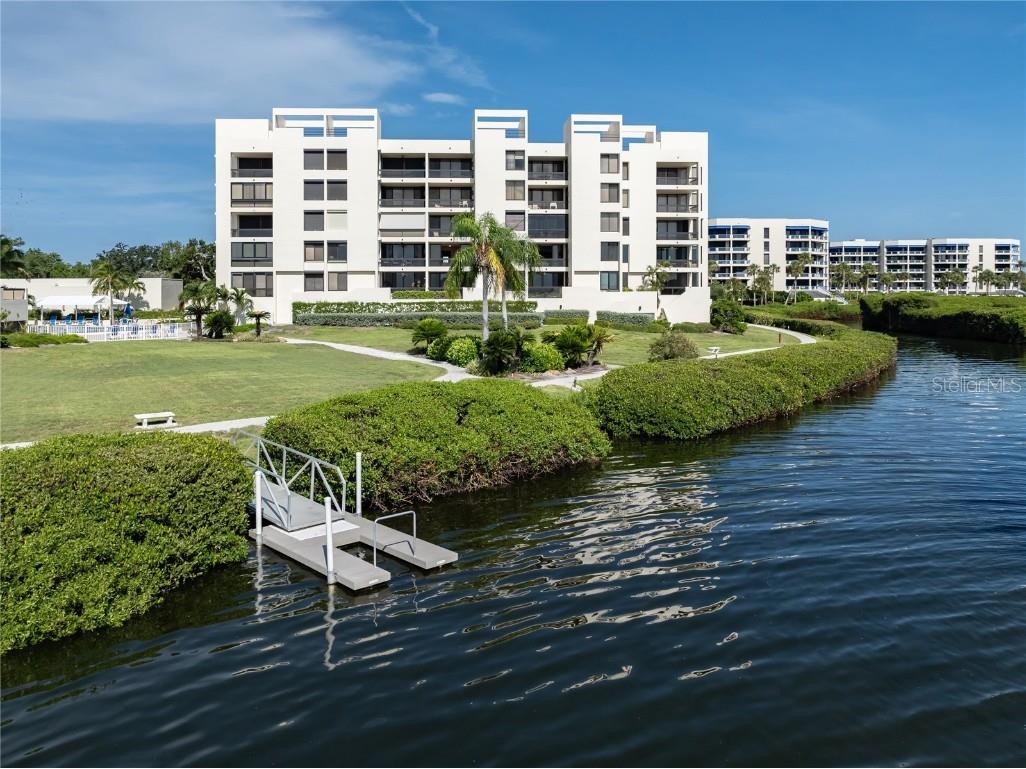 2020 Harbourside Drive #424 Longboat Key FL 34228 N6136414 image22