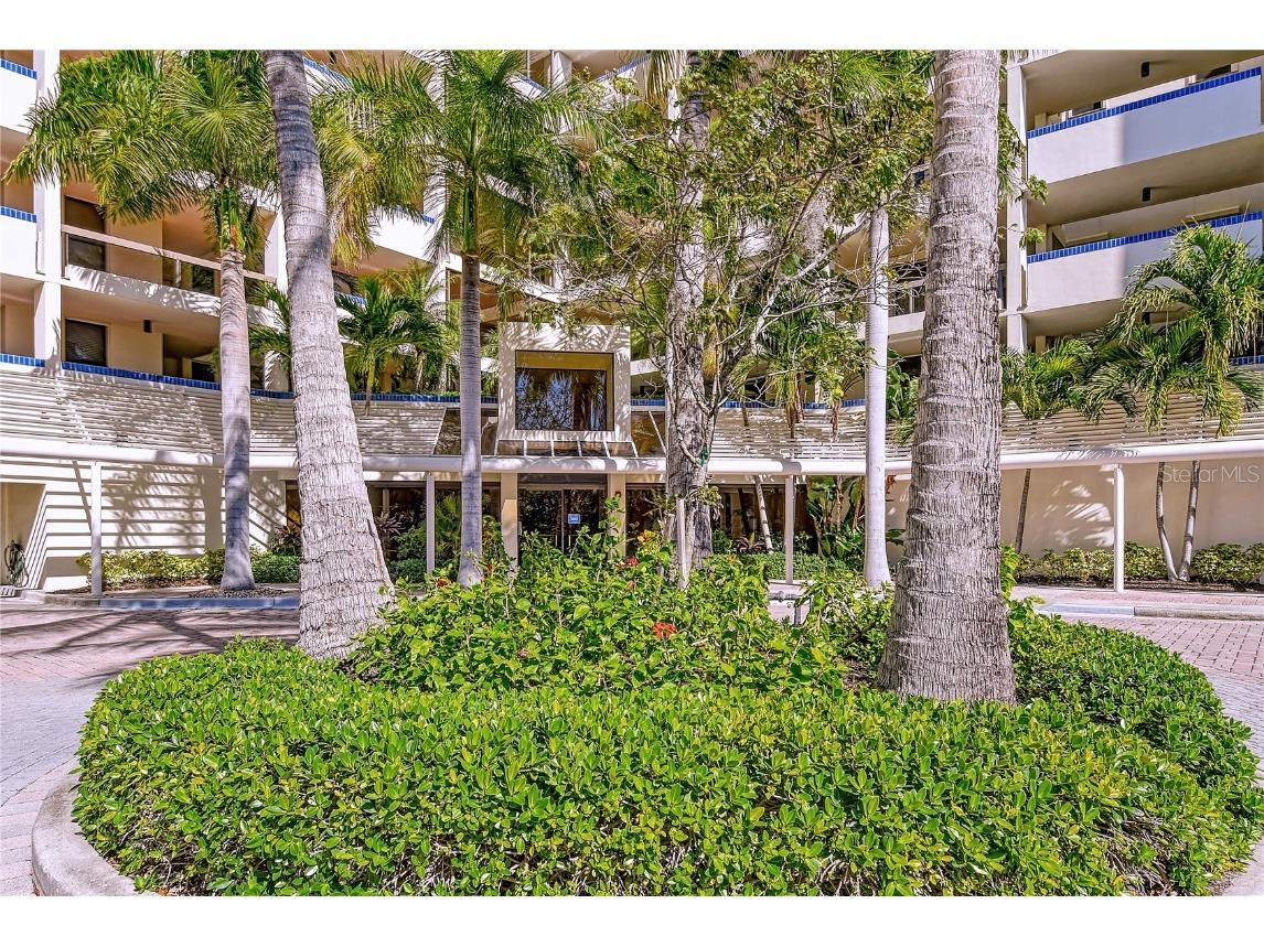 2020 Harbourside Drive #454 Longboat Key FL 34228 A4645723 image1