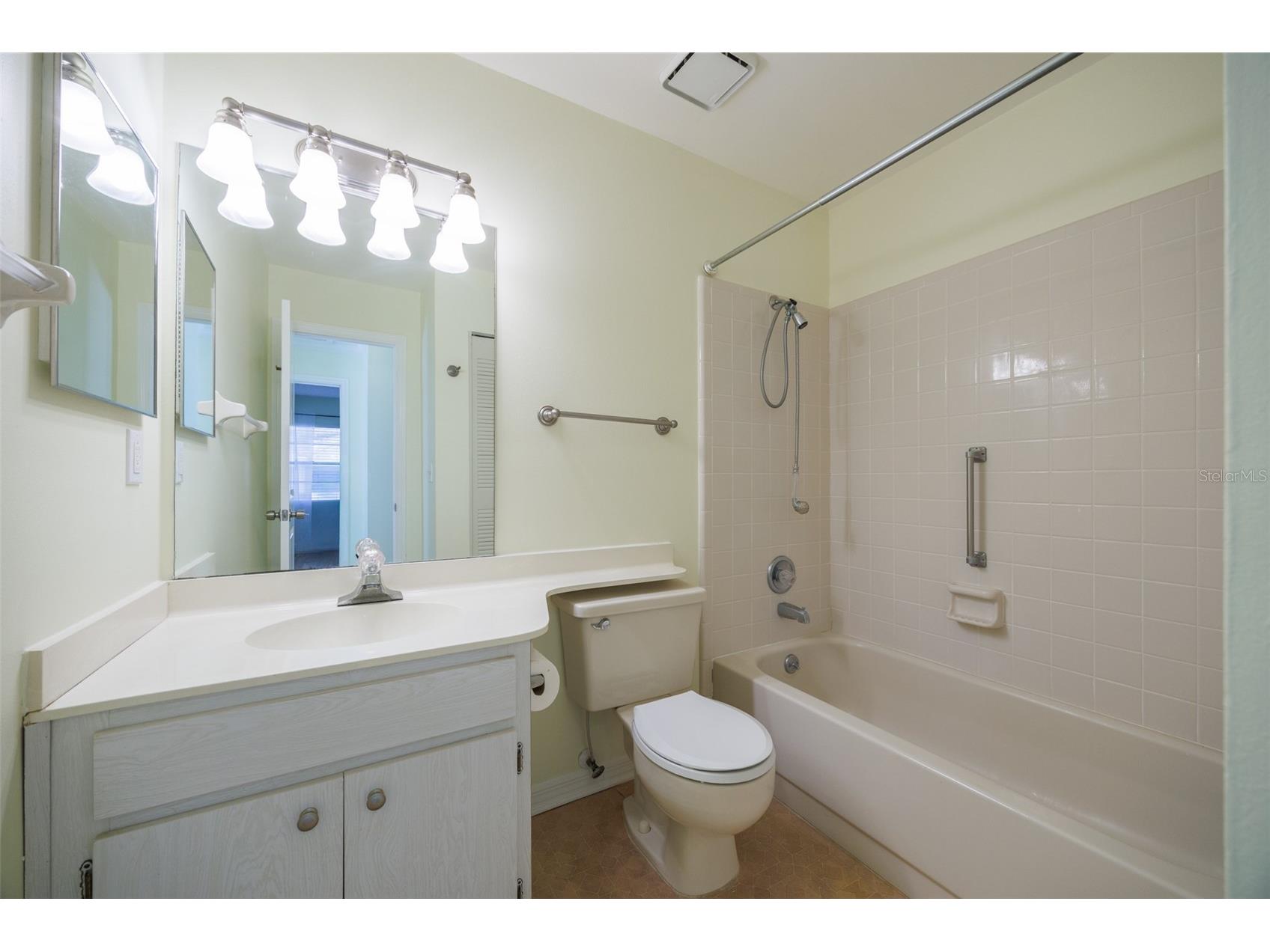 2020 Hullhouse Drive Sun City Center FL 33573 TB8483993 image20