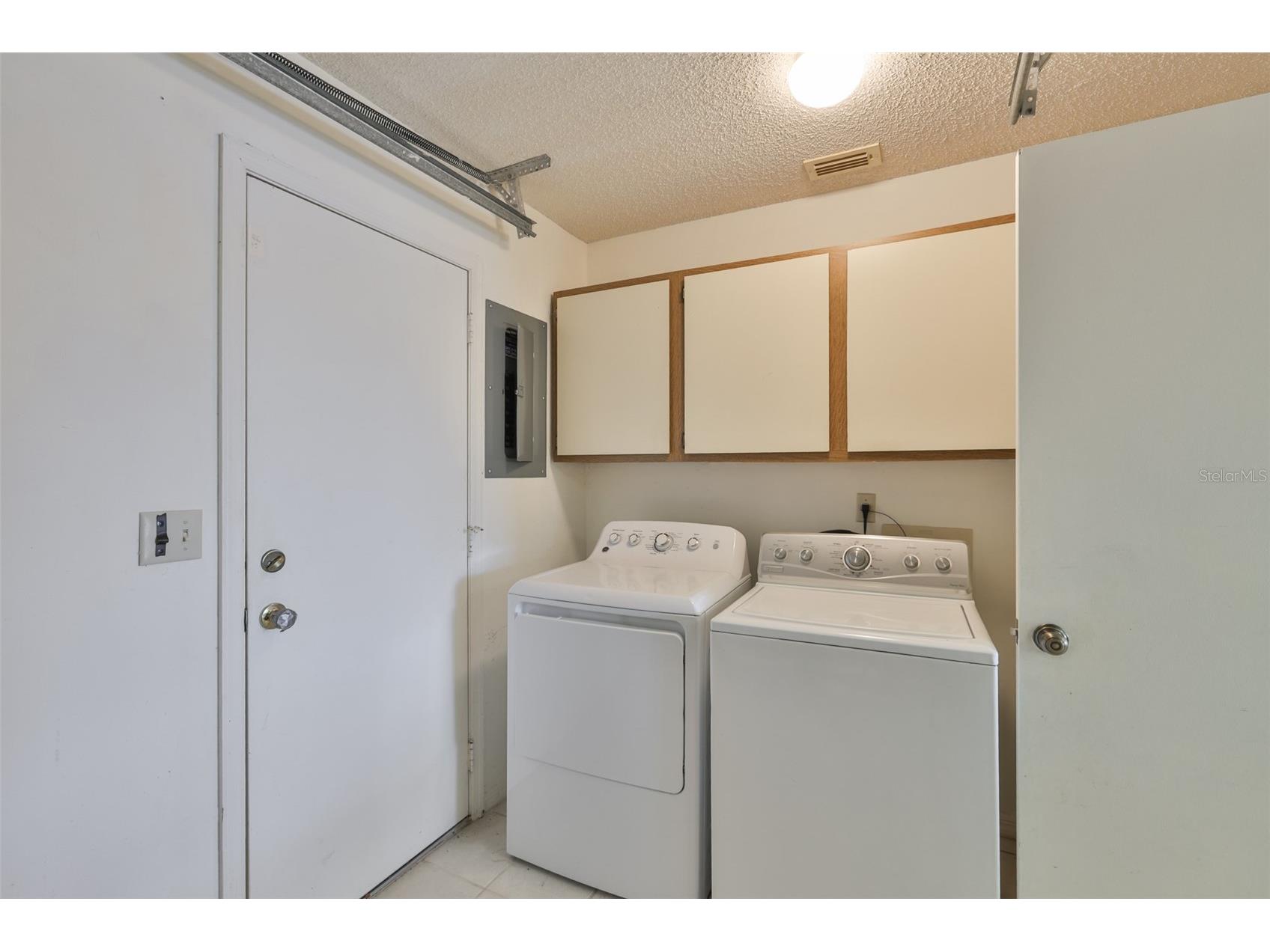 2020 Hullhouse Drive Sun City Center FL 33573 TB8483993 image21