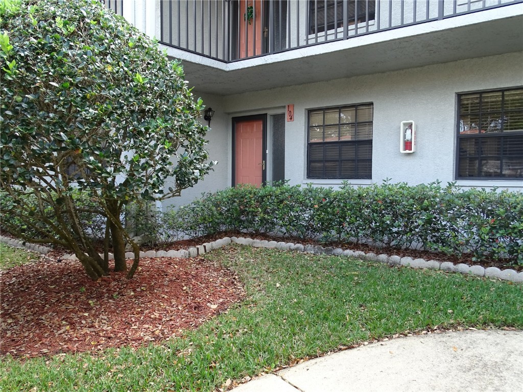 2020 Lakeview Drive #104 Clearwater FL 33763 U8153933 image1