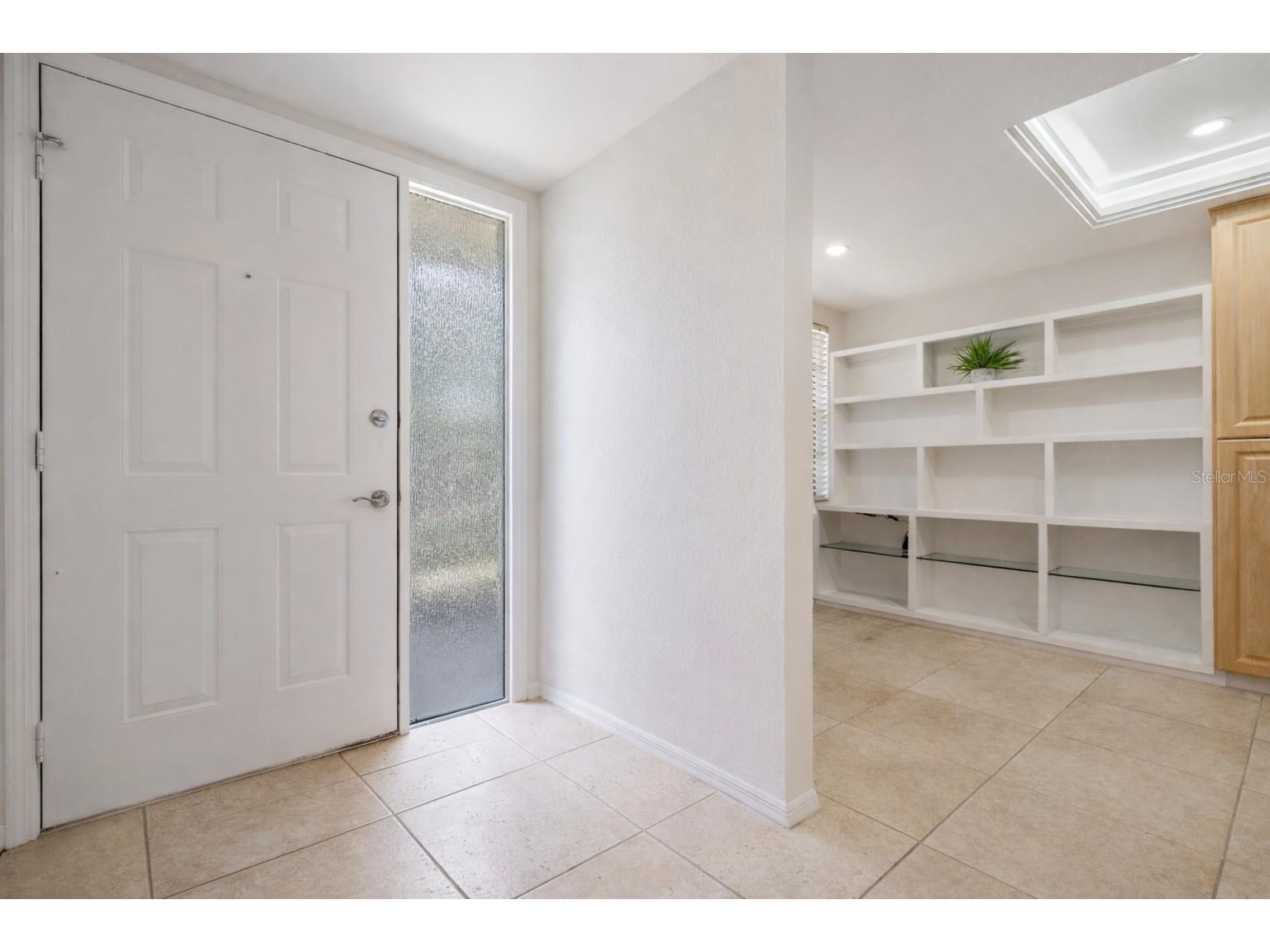 2020 Lakeview Drive #105 Clearwater FL 33763 TB8467037 image2