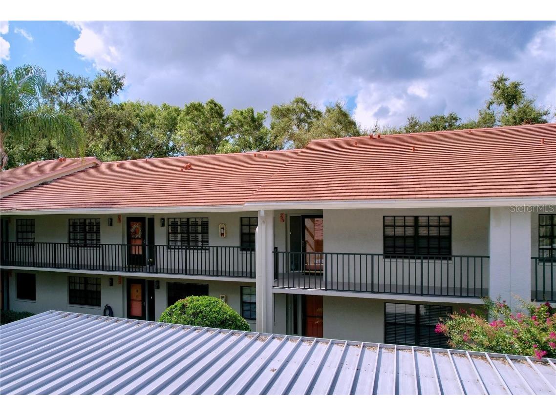 2020 Lakeview Drive #203 Clearwater FL 33763 TB8417294 image2