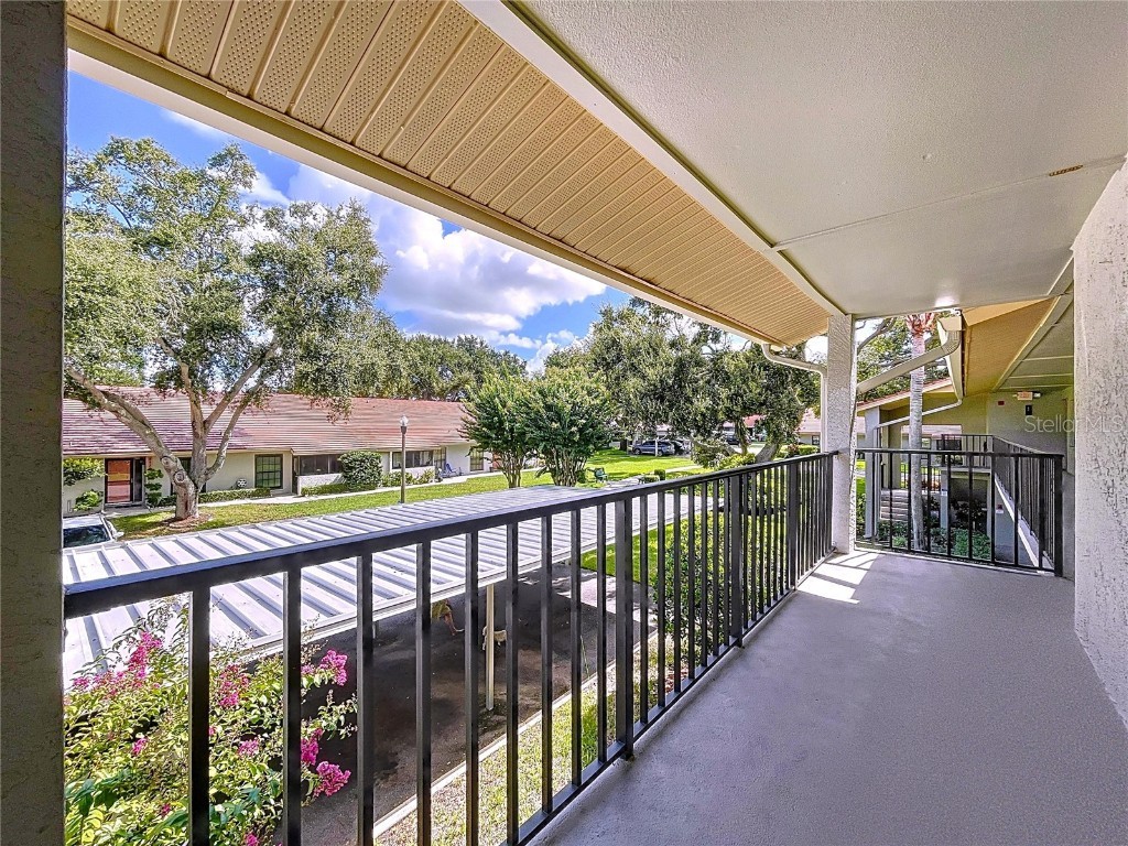 2020 Lakeview Drive #203 Clearwater FL 33763 TB8417294 image4