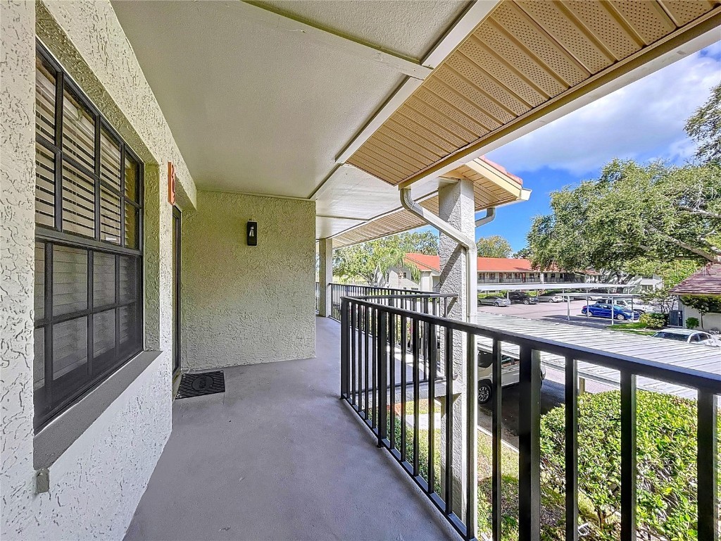 2020 Lakeview Drive #203 Clearwater FL 33763 TB8417294 image5