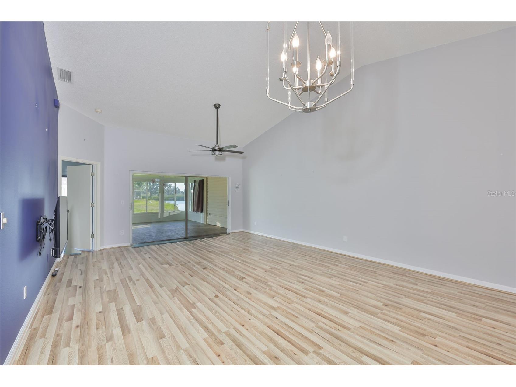 2020 Nantucket Drive Sun City Center FL 33573 TB8494836 image15