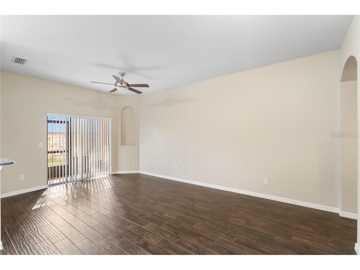 2020 Retreat View Circle Sanford FL 32771 O6363855 image8