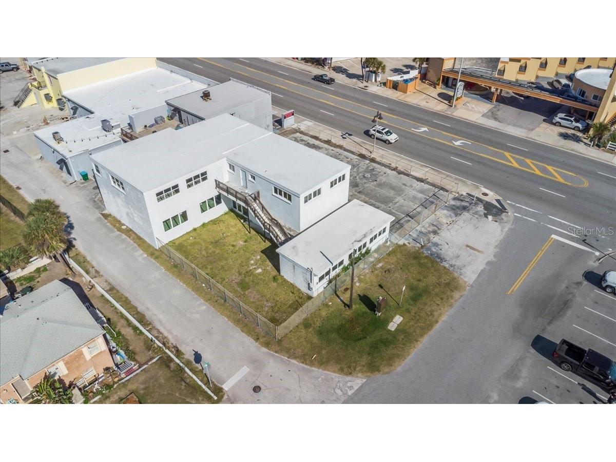 2020 S Atlantic Avenue Daytona Beach Shores FL 32118 TB8397490 image18