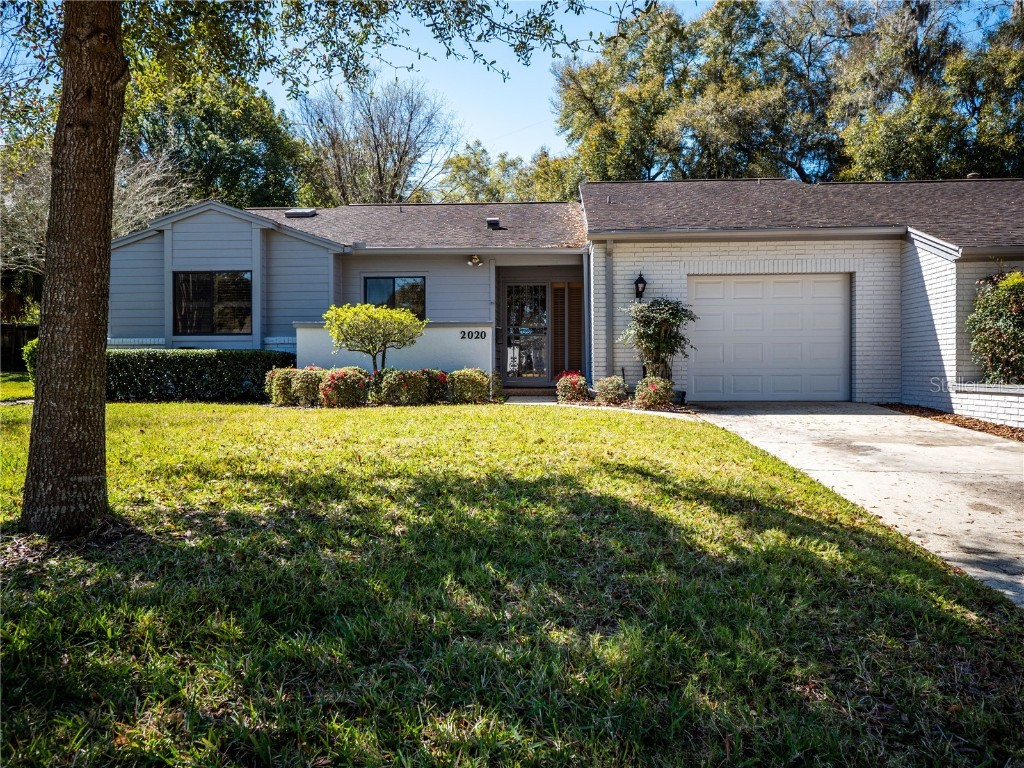 2020 SE 37th Court Circle Ocala FL 34471 OM673567 image1
