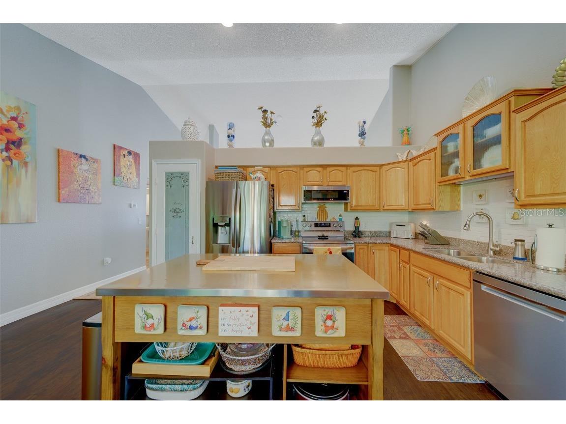 2020 Shangrila Drive #305 Clearwater FL 33763 TB8443516 image17