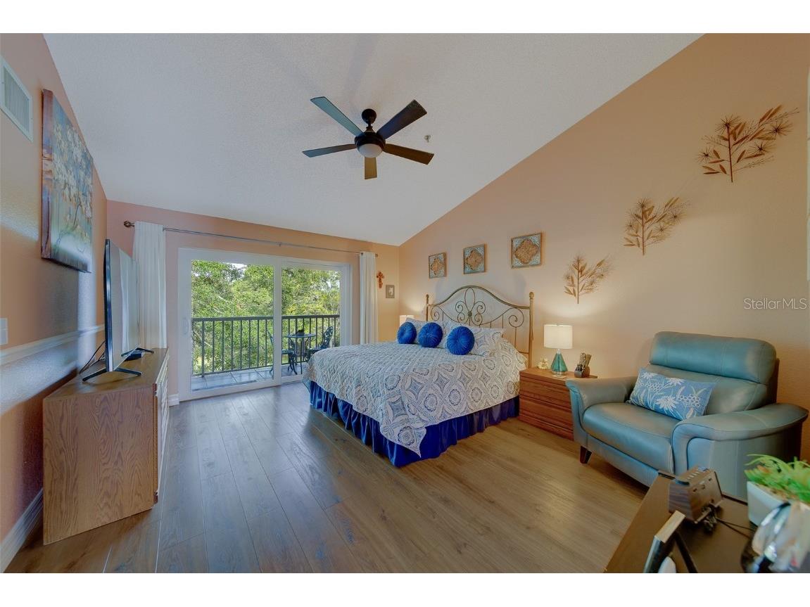 2020 Shangrila Drive #305 Clearwater FL 33763 TB8443516 image32