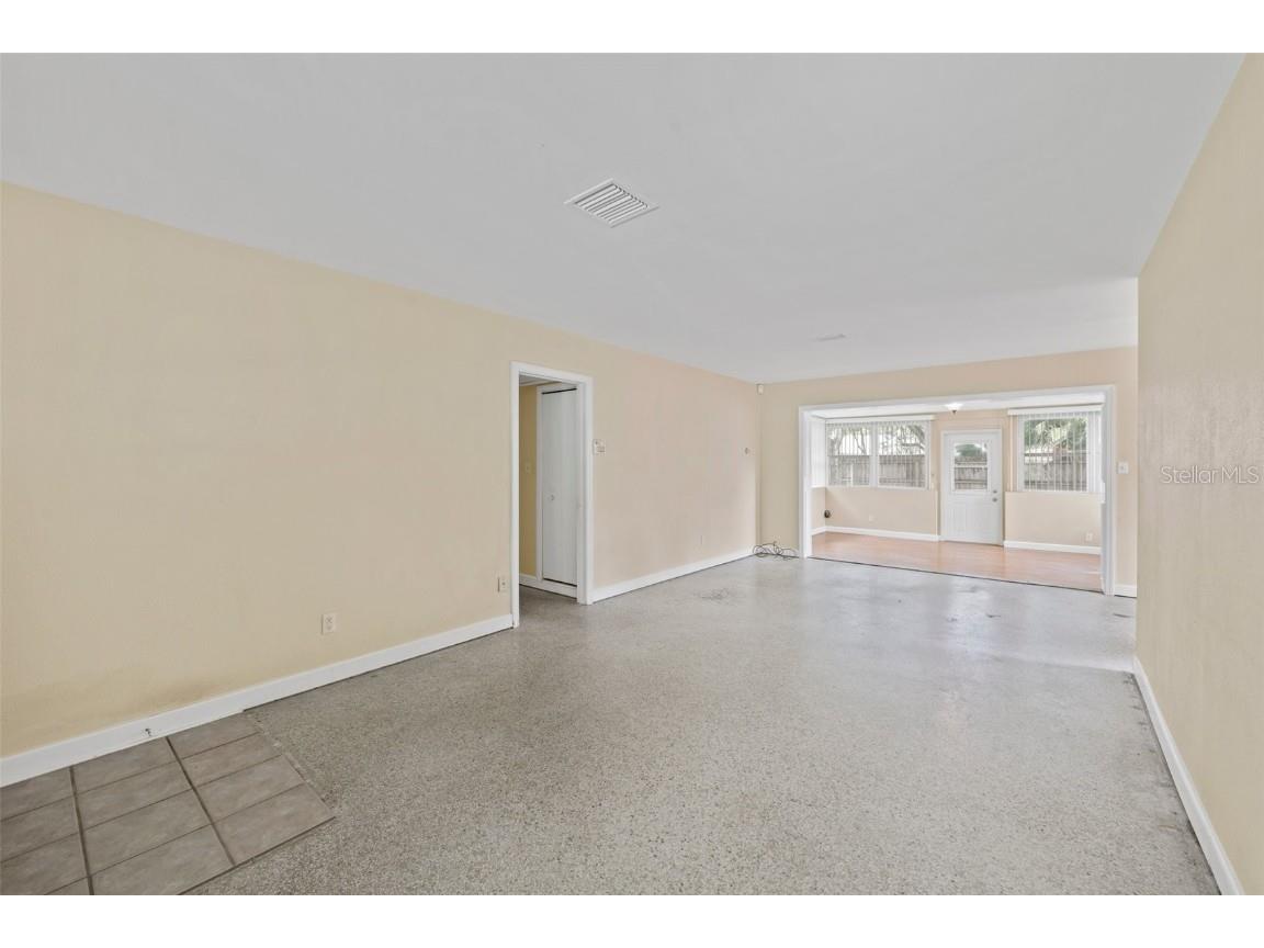 2020 Strathaven Road, Winter Park, FL, 32792 MLS O6210414 Edina Realty