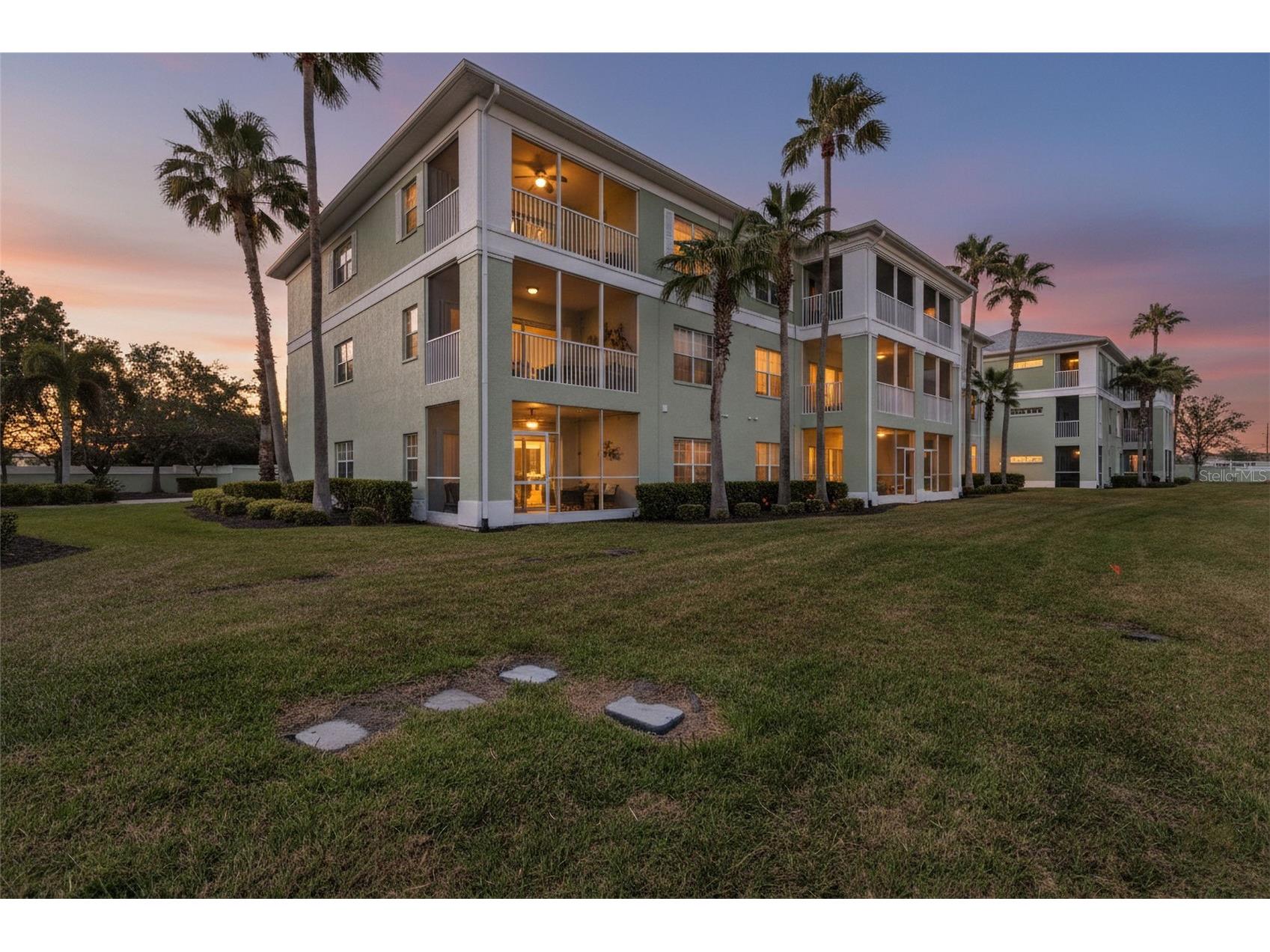 2020 Willow Hammock Cir Unit 108  