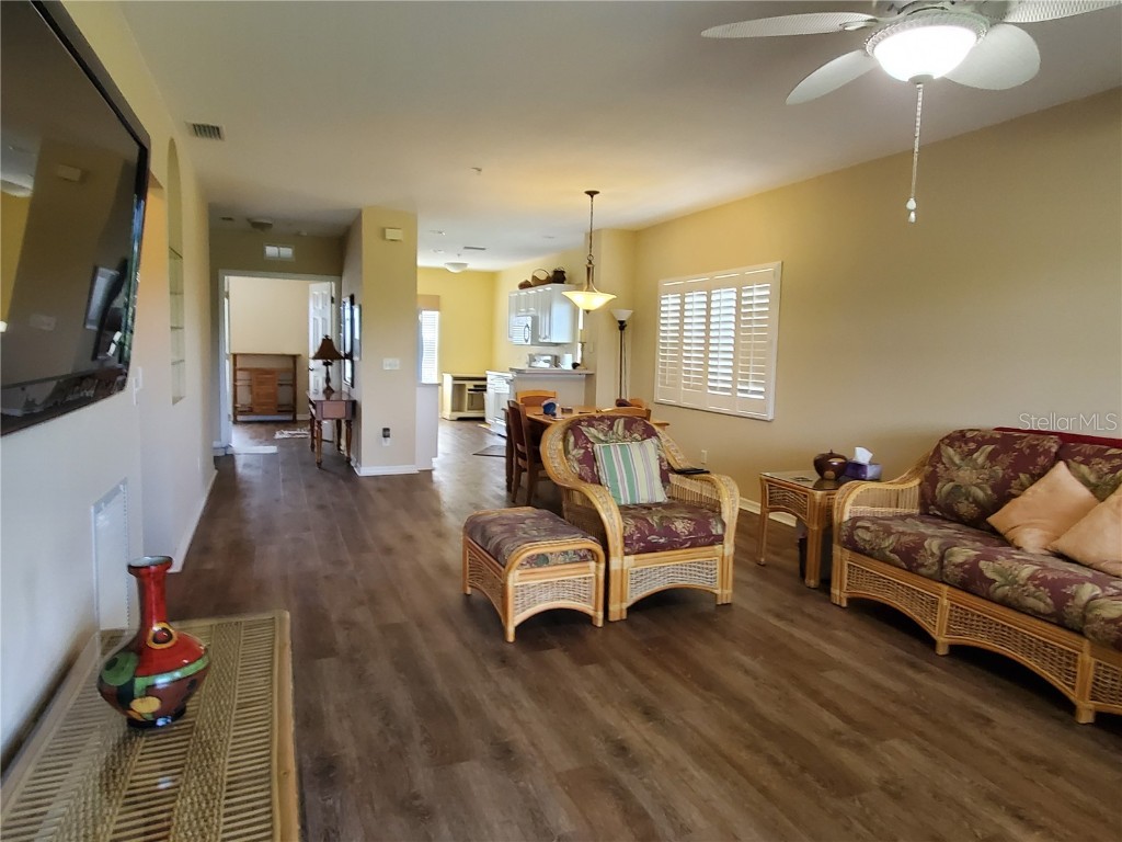 2020 Willow Hammock Circle #301 Punta Gorda FL 33983 D6143632 image5