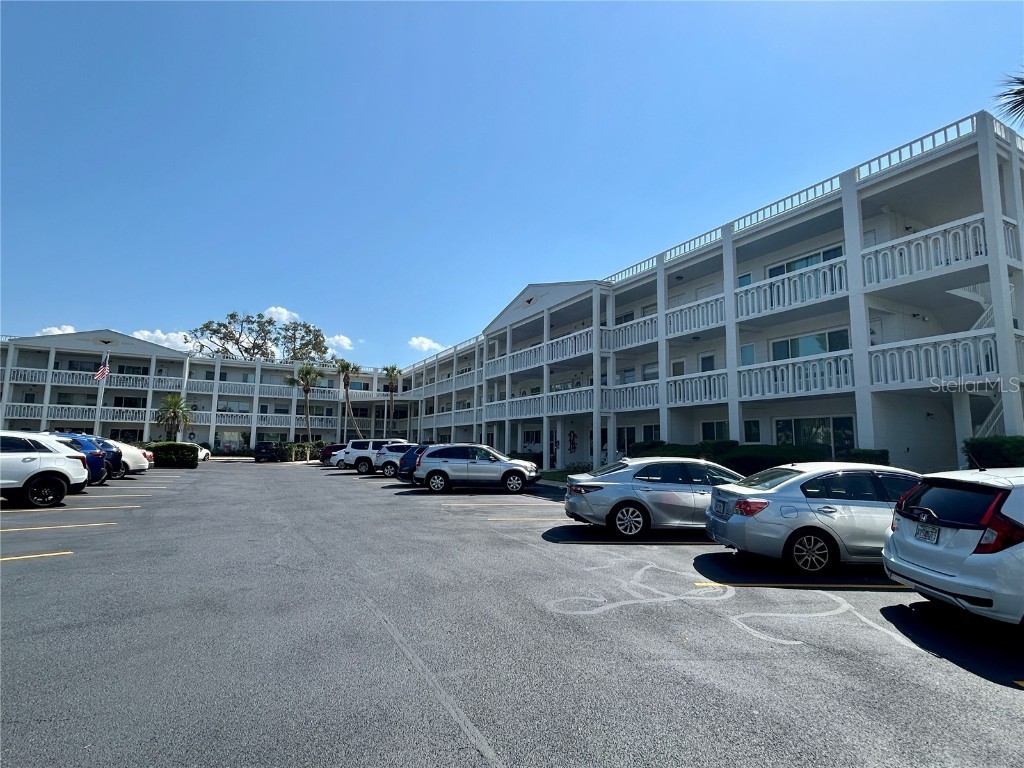 2020 World Parkway Boulevard #14 Clearwater FL 33763 TB8379447 image1