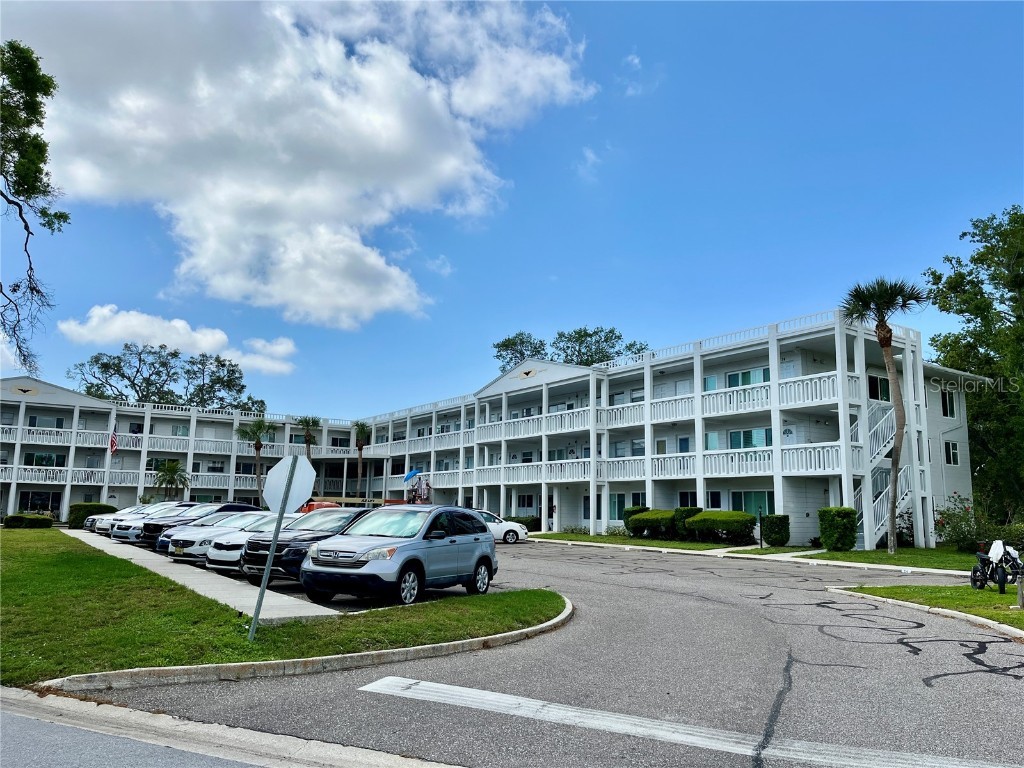 2020 World Parkway Boulevard #42 Clearwater FL 33763 TB8368901 image1