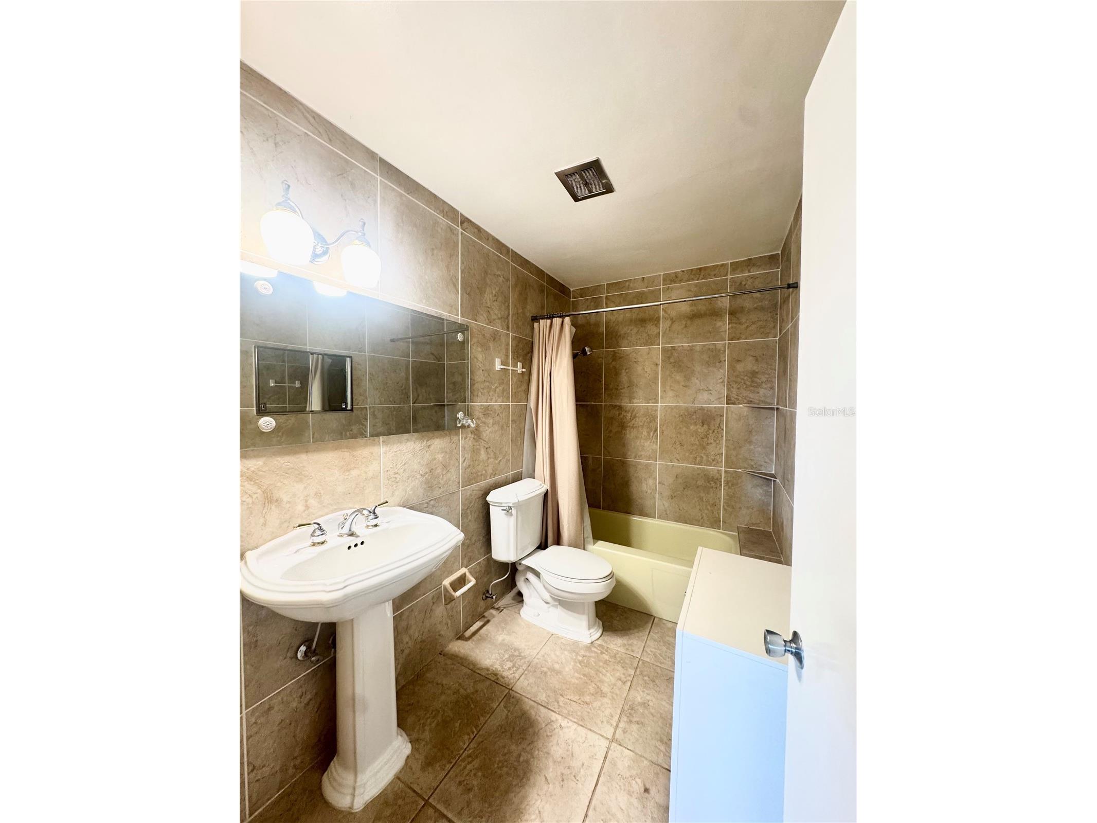 2020 World Parkway Boulevard #54 Clearwater FL 33763 TB8515308 image15