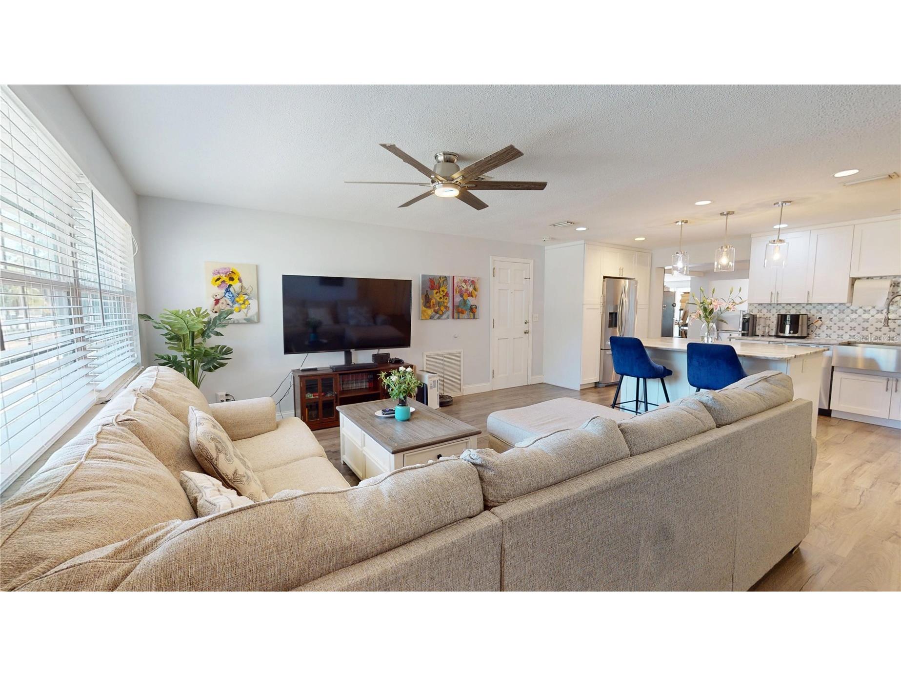 2020 Yale Avenue Dunedin FL 34698 TB8475376 image2