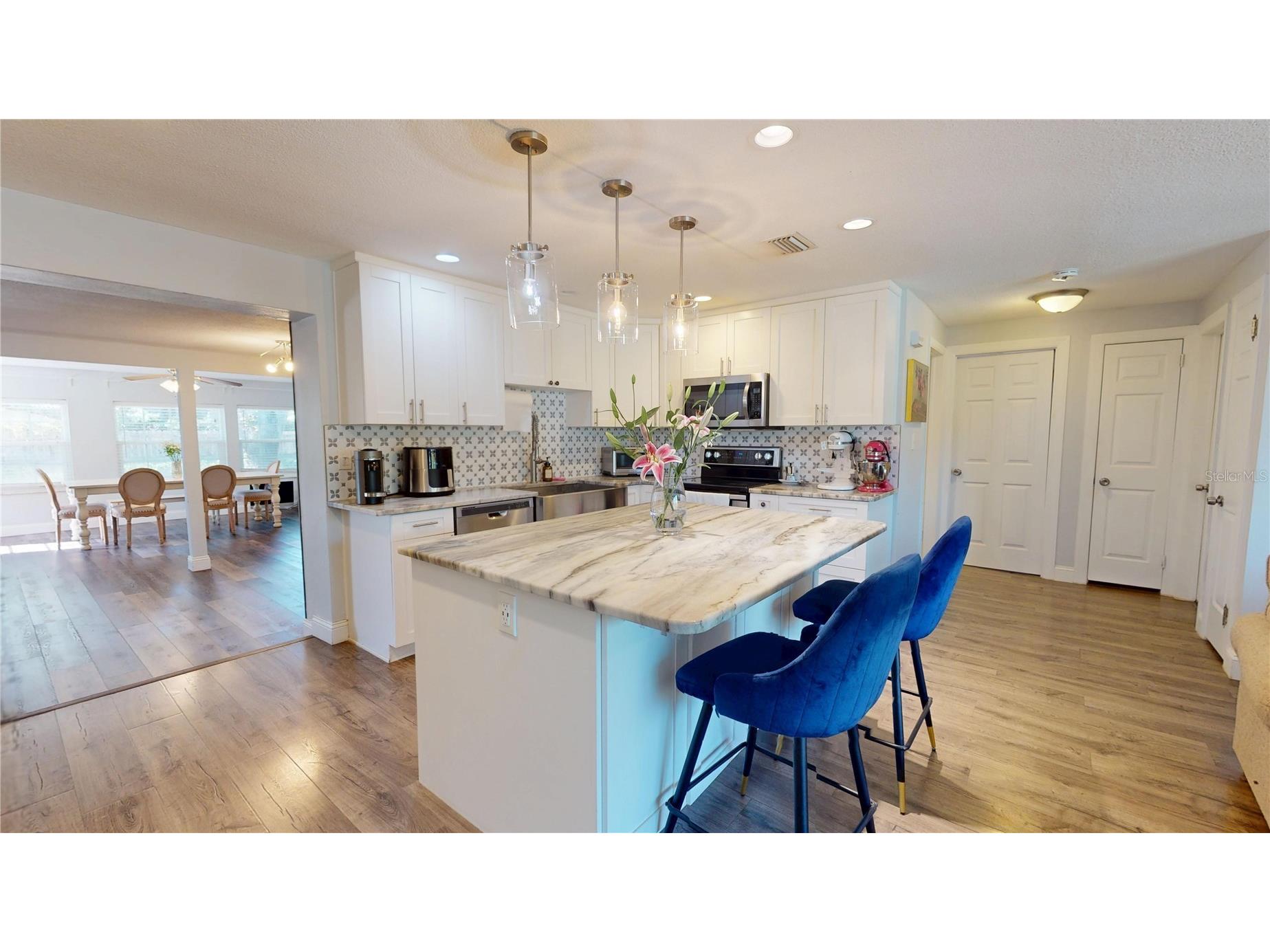 2020 Yale Avenue Dunedin FL 34698 TB8475376 image8
