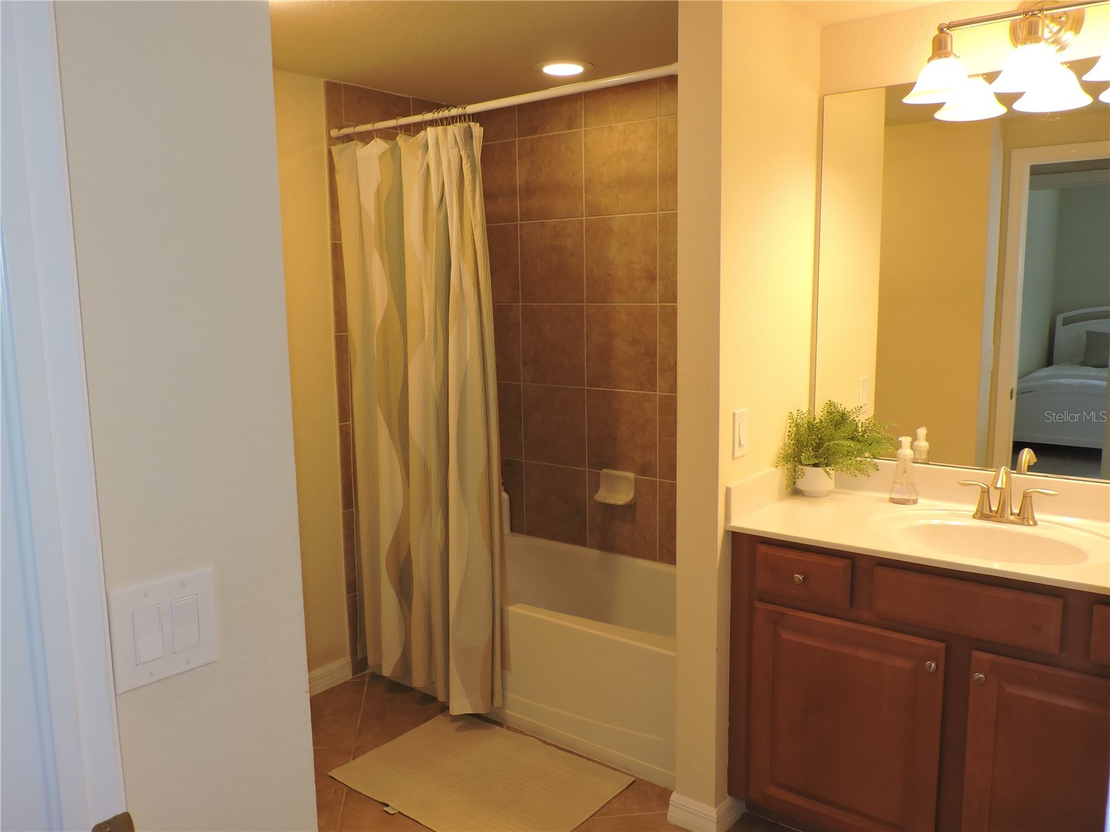 20201 Ragazza Circle #102 Venice FL 34293 A4654174 image17