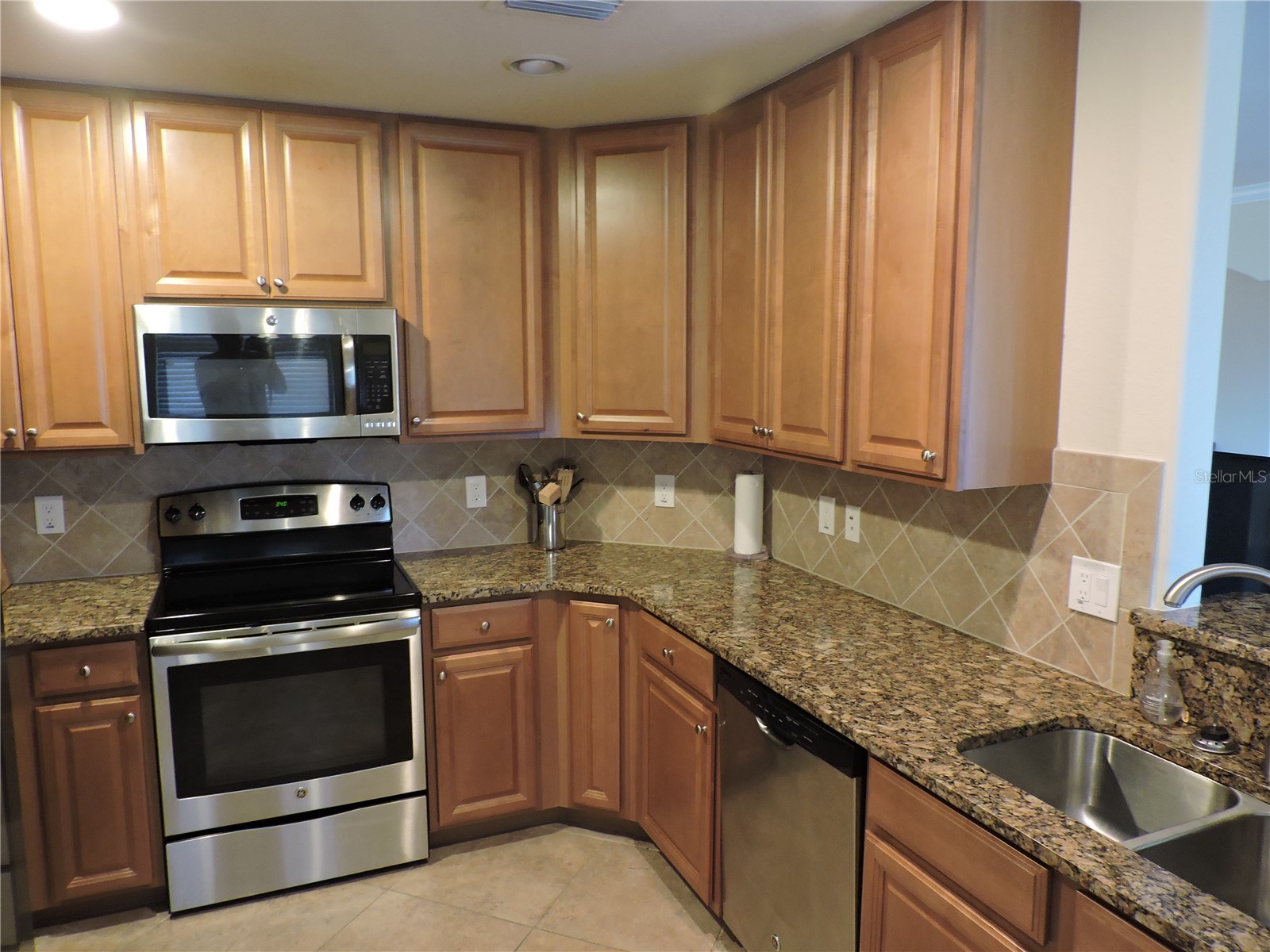 20201 Ragazza Circle #102 Venice FL 34293 A4654174 image8
