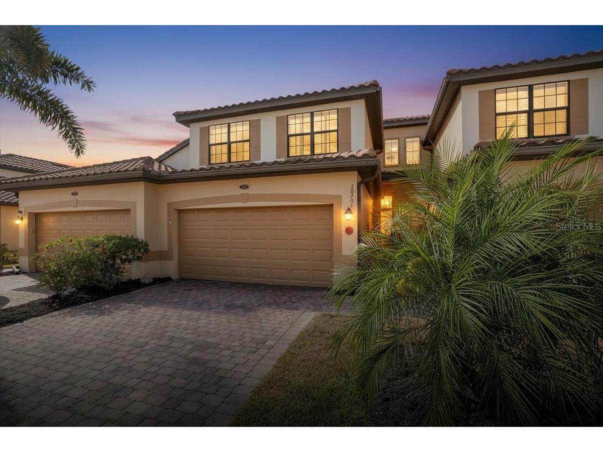 20201 Ragazza Circle #201 Venice FL 34293 A4674689 image2