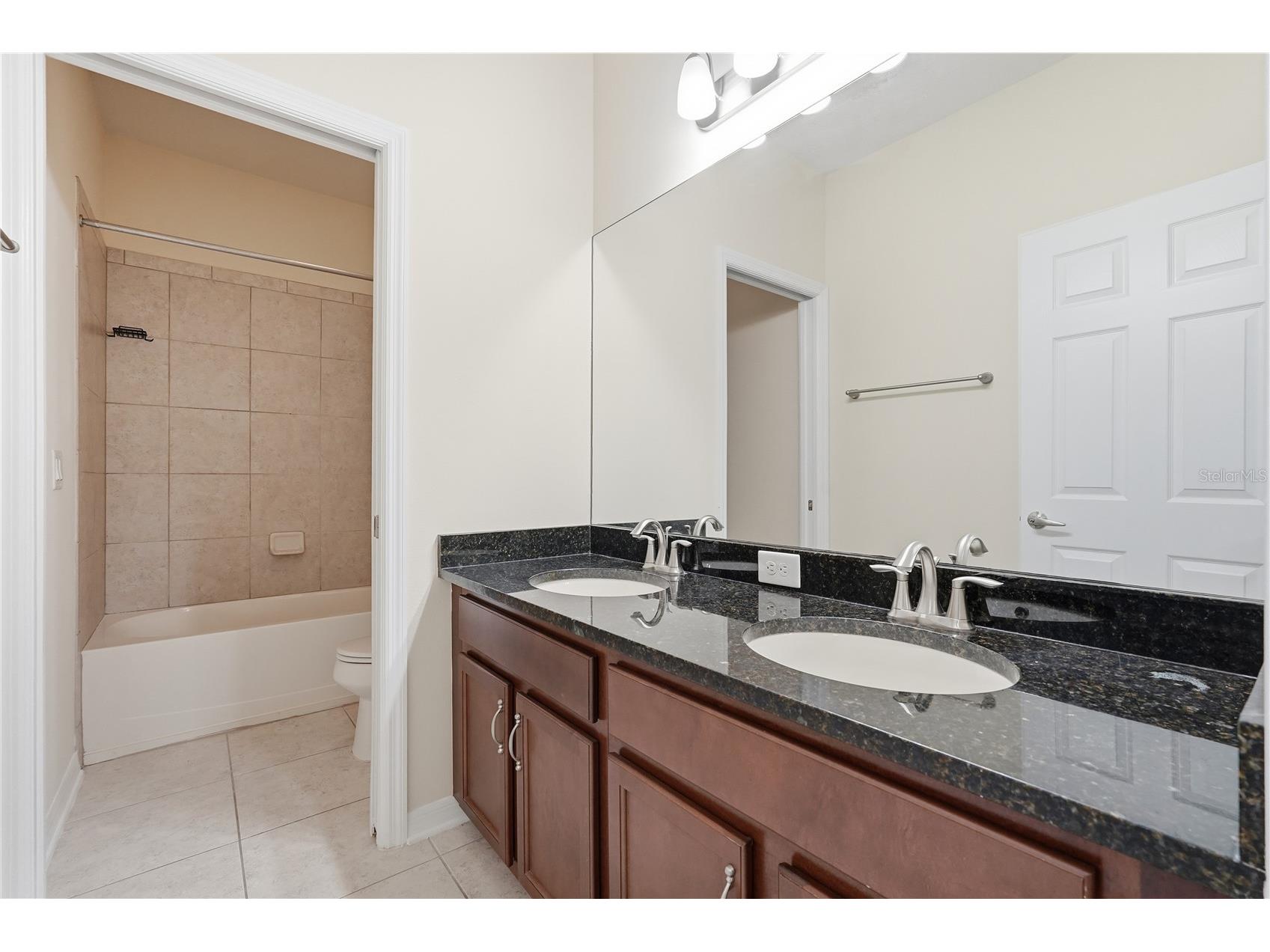20203 Autumn Fern Avenue Tampa FL 33647 TB8463940 image33