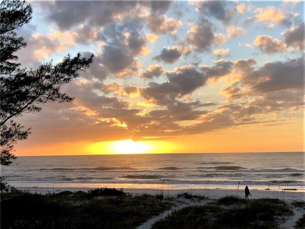 20204 Gulf Boulevard #9 Indian Shores FL 33785 - GULF OF MEXICO INTRACOASTAL U8138840 image1