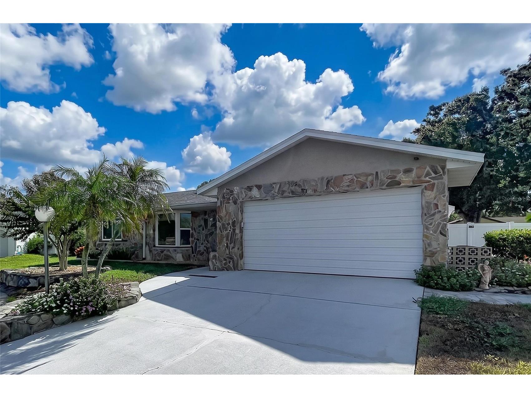2021 58th Lane N Clearwater FL 33760 TB8527981 image1