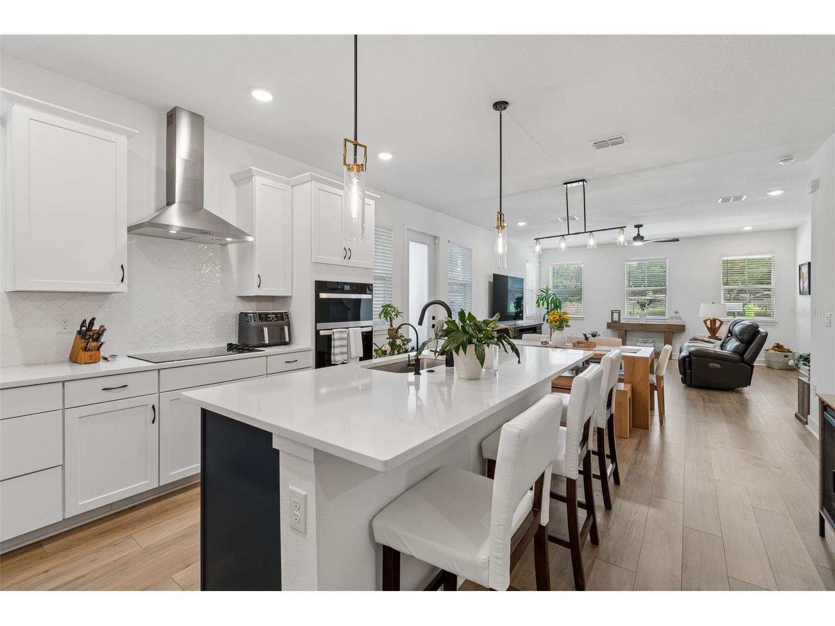 2021 Amelia Bay Place Valrico FL 33596 TB8516651 image2