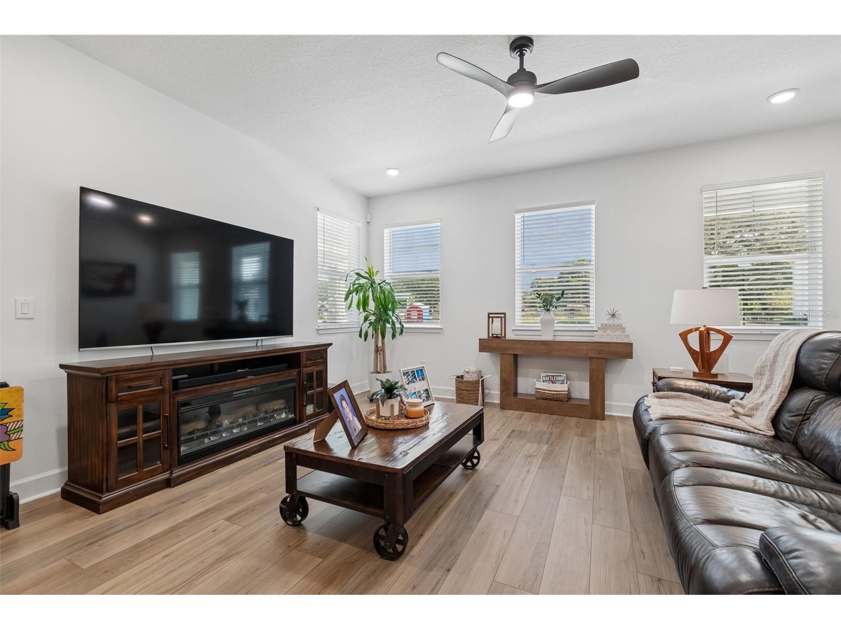 2021 Amelia Bay Place Valrico FL 33596 TB8516651 image9