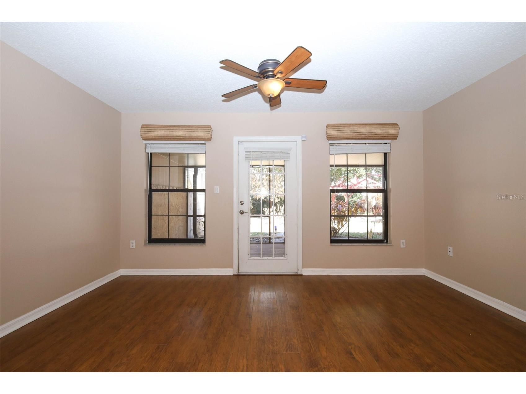 2021 Arbor Way Mount Dora FL 32757 O6383628 image14