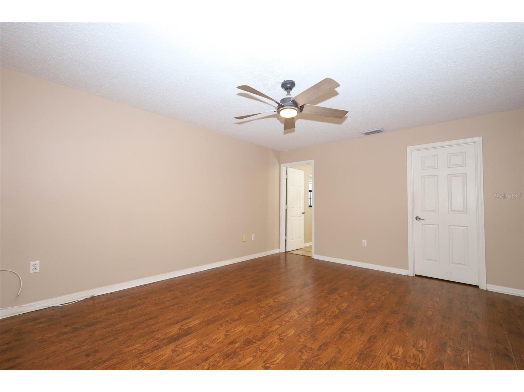 2021 Arbor Way Mount Dora FL 32757 O6383628 image19