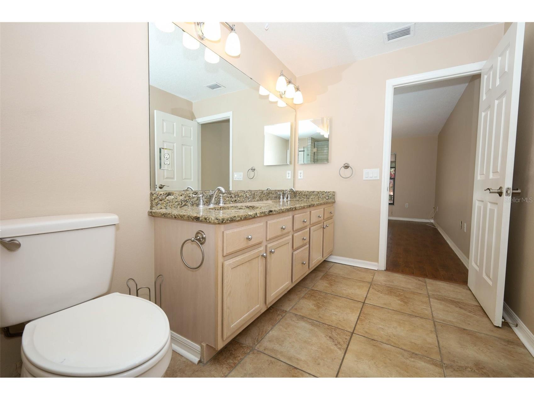 2021 Arbor Way Mount Dora FL 32757 O6383628 image22