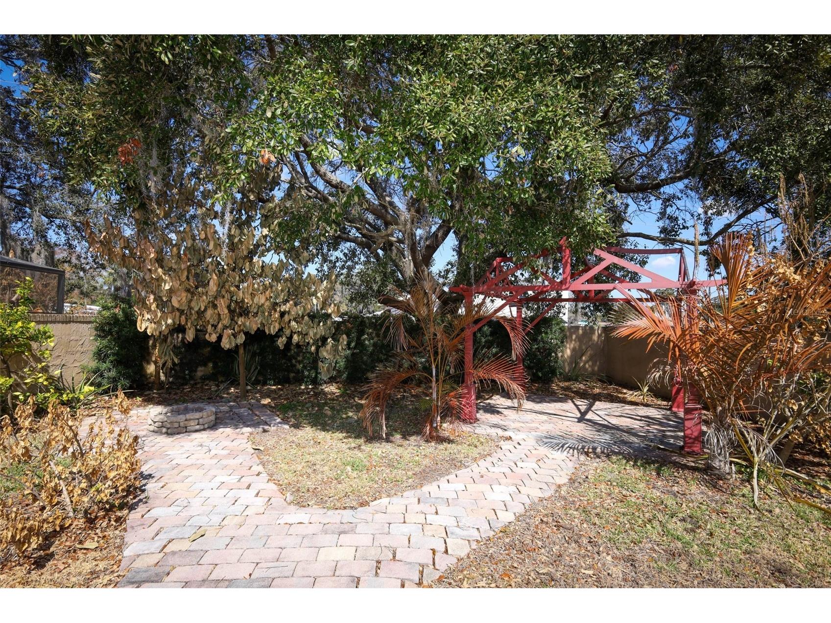 2021 Arbor Way Mount Dora FL 32757 O6383628 image38