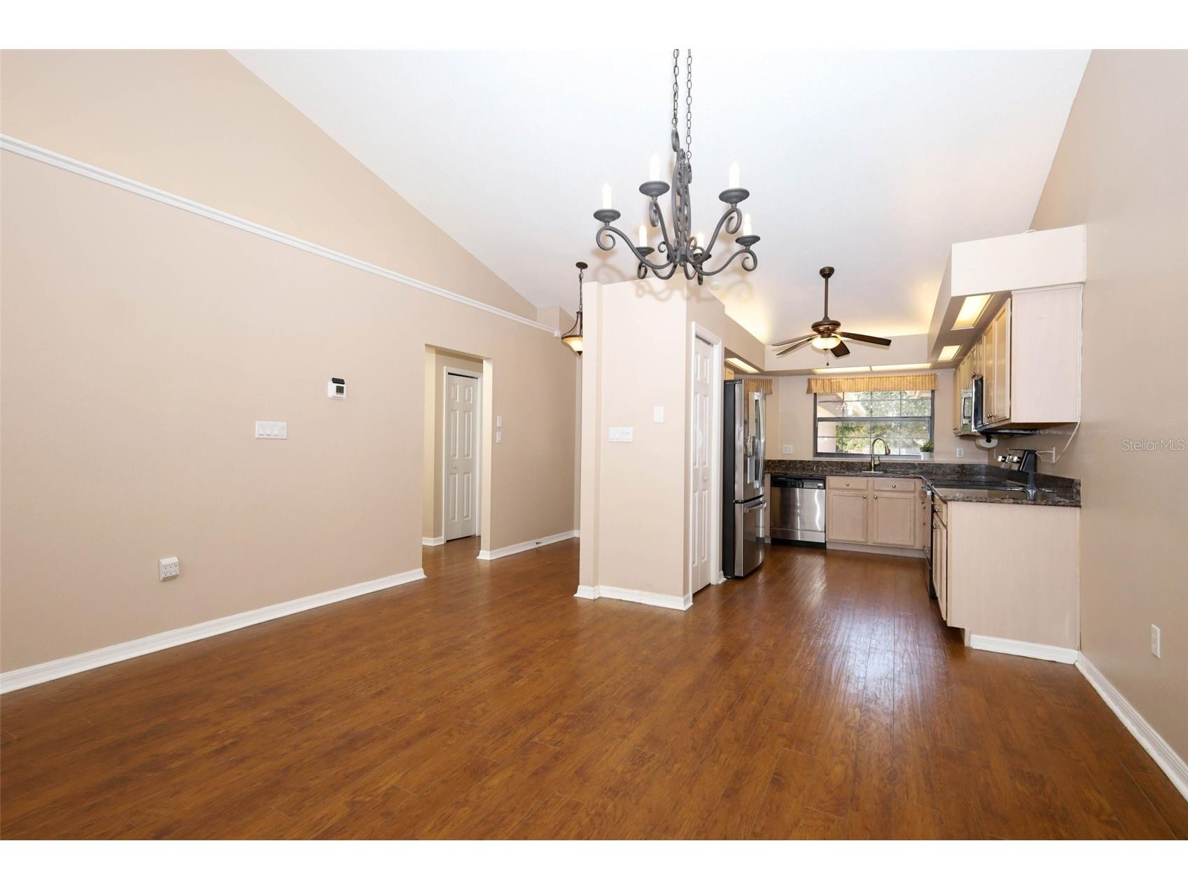 2021 Arbor Way Mount Dora FL 32757 O6383628 image7