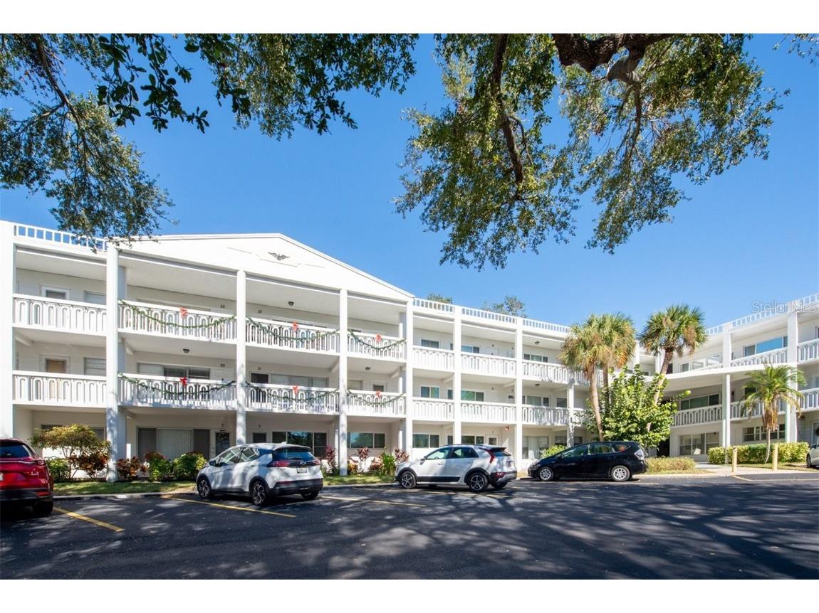 2021 Australia Way #33 Clearwater FL 33763 W7870816 image1